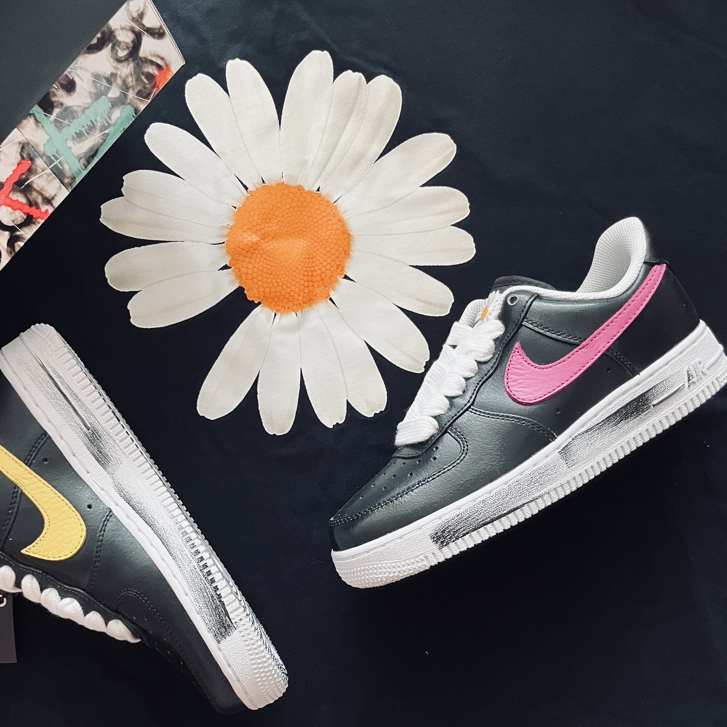 Nike x Peaceminusone Air Force 1 Low Para-Noise 3.0 Black and Multicolor, Nike x Peaceminusone LS T-Shirt Black (DR0098-010) 착용 스타일 - 2