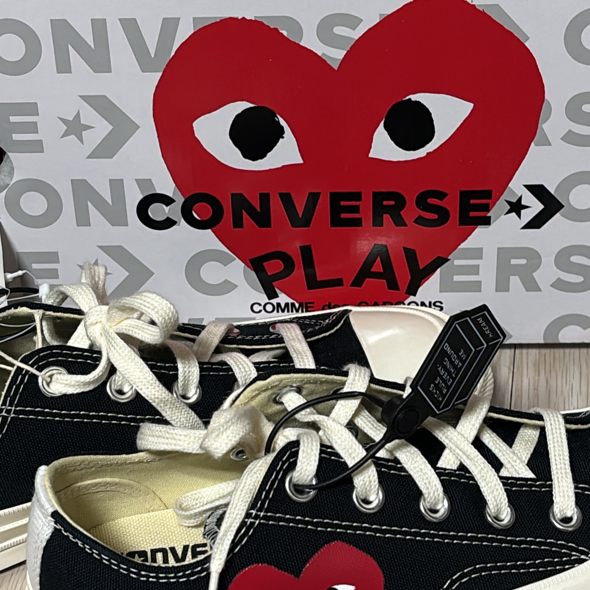 Converse x Play Comme des Garcons Chuck 70 Ox Black 착용 스타일 - 1