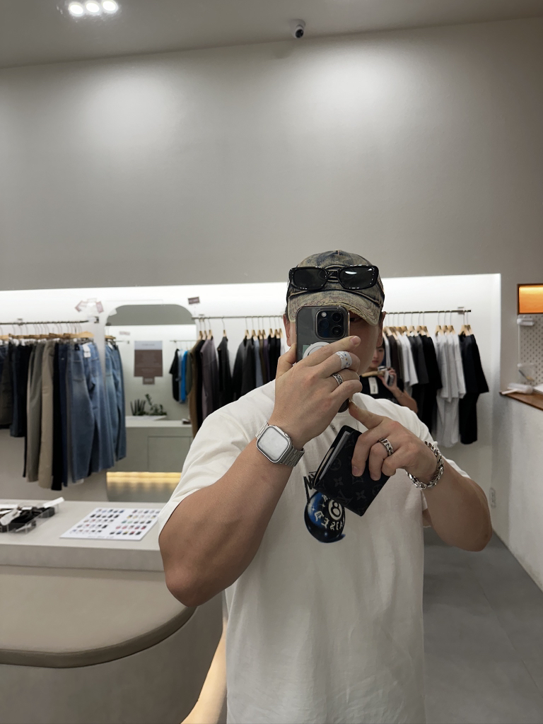 KREAM 프로필 이미지
