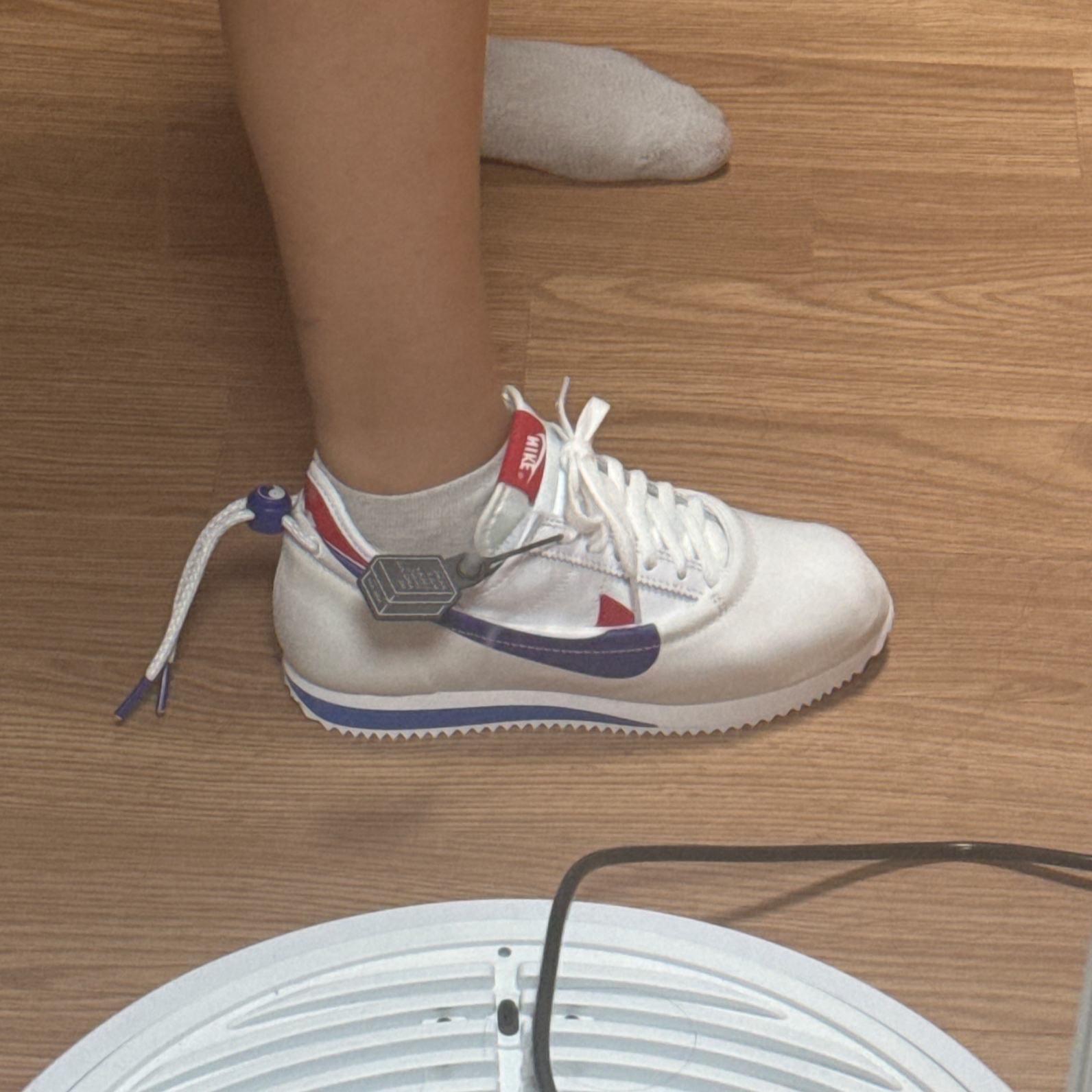 Nike x Clot Cortez SP White and Game Royal 착용 스타일