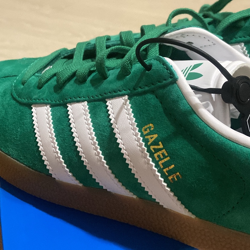 Adidas Gazelle Court Green Cloud White 착용 스타일 - 2