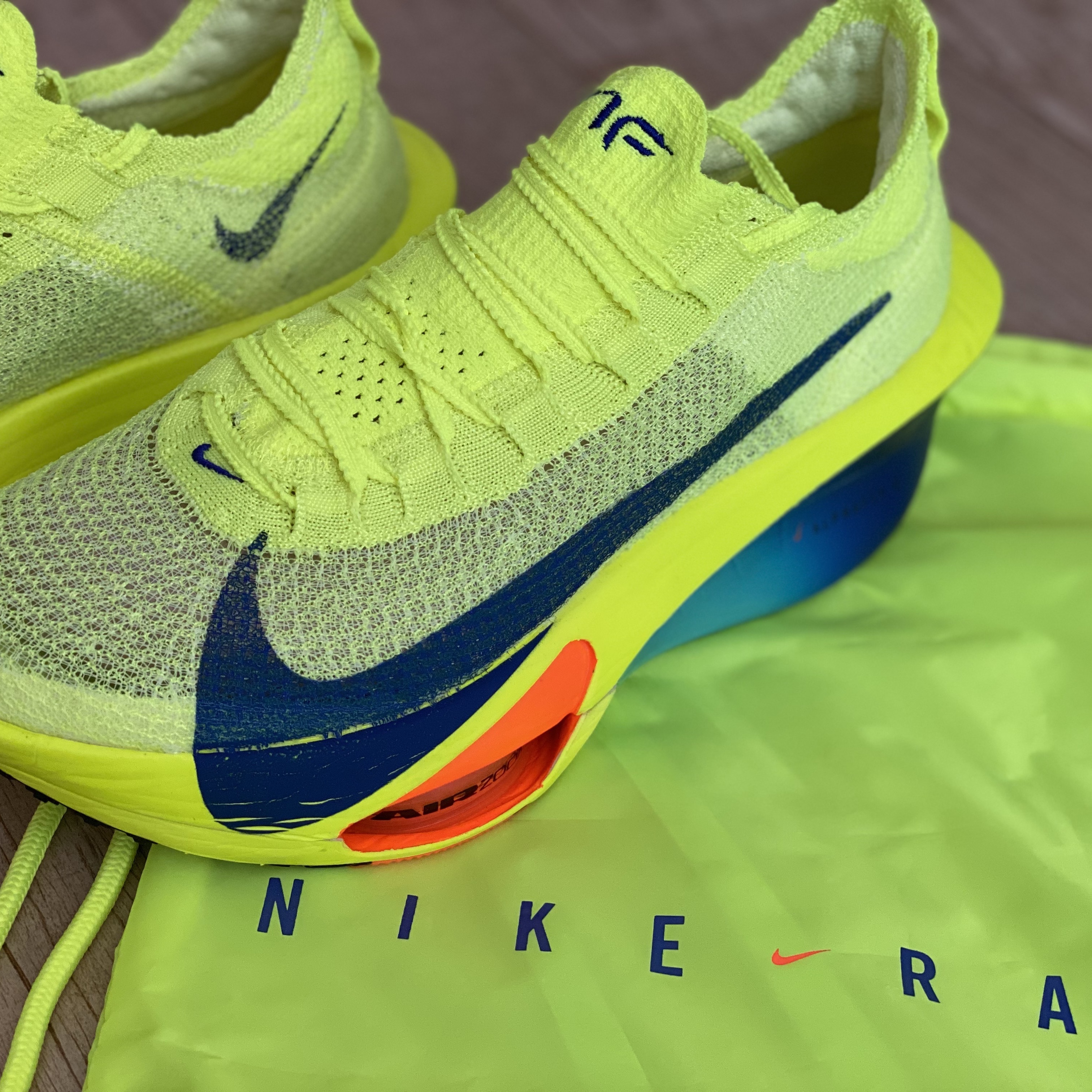 Nike Air Zoom Alphafly Next% 3 Volt 착용 스타일