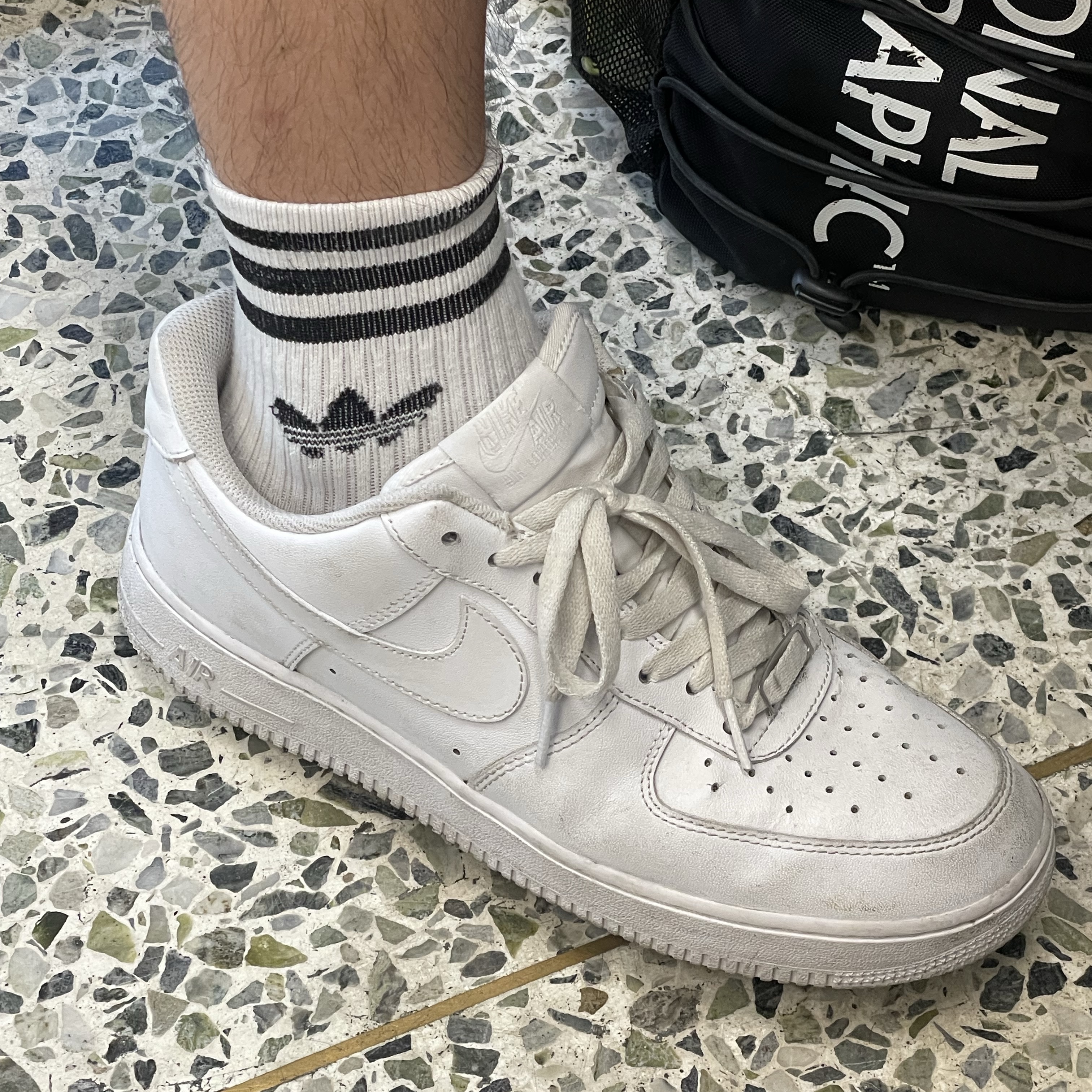 Nike Air Force 1 '07 Low White 착용 스타일 - 1