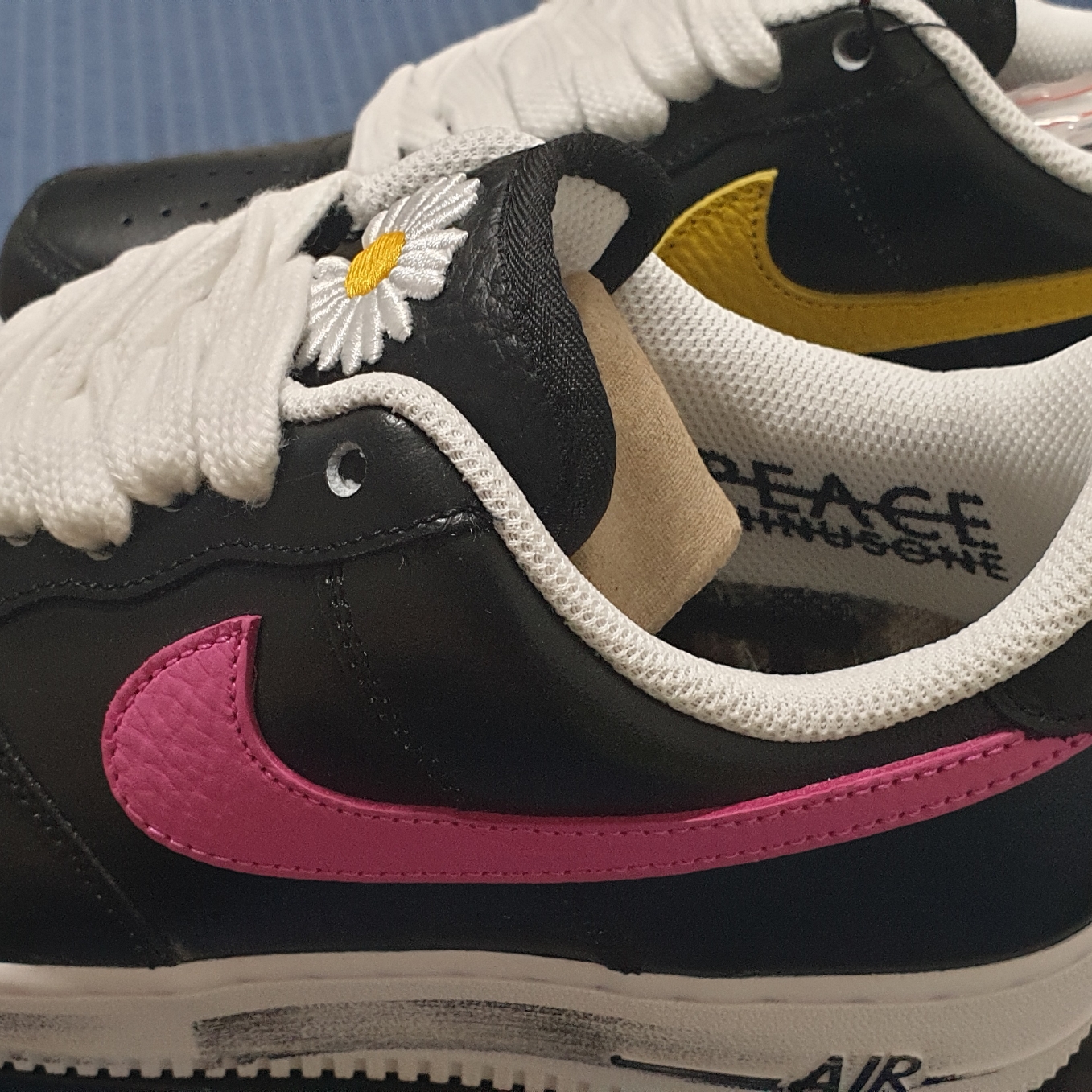 Nike x Peaceminusone Air Force 1 Low Para-Noise 3.0 Black and Multicolor 착용 스타일 - 1