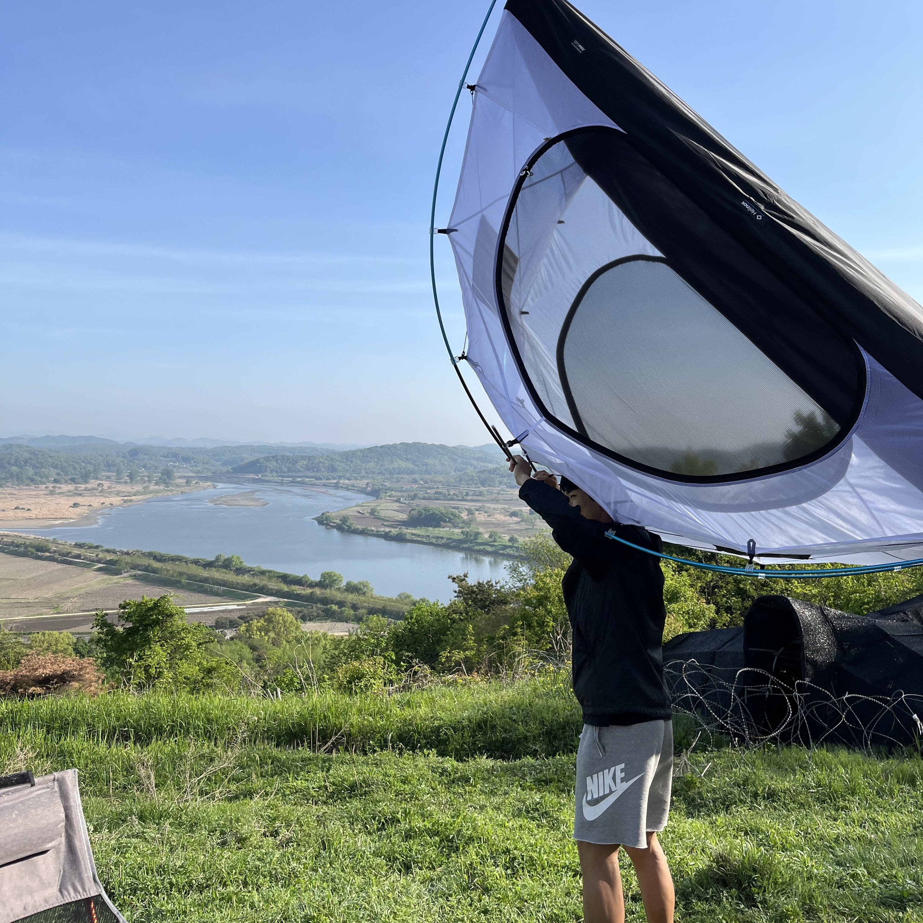 Helinox Alpine Dome 2p Black 착용 스타일