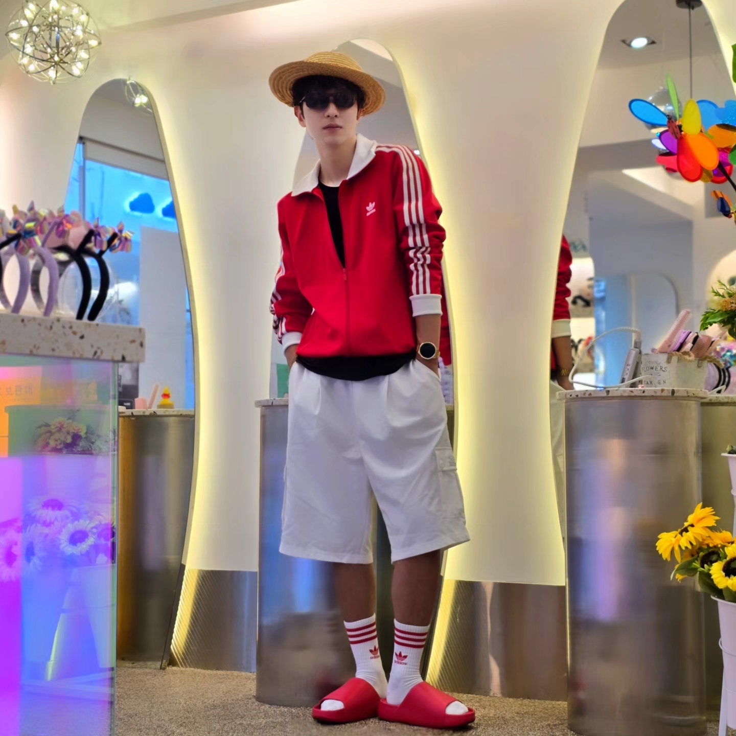 Adidas Adicolor Classic Beckenbauer Track Top Better Scarlet White - KR Sizing, Adidas Adicolor Classic Beckenbauer Track Top Better Scarlet White - US Sizing 착용 스타일 - 4