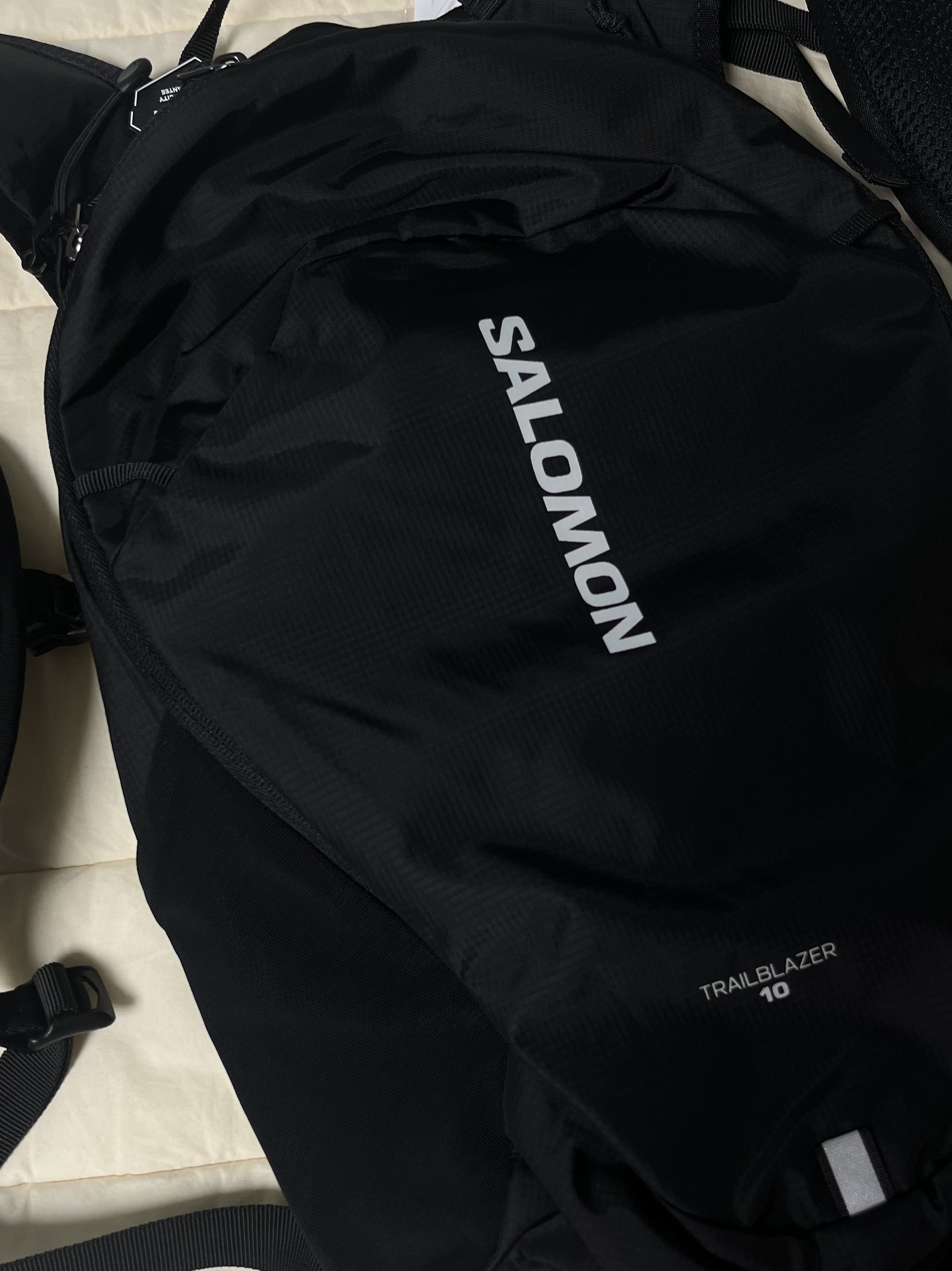 Salomon Trailblazer 10 Black 착용 스타일