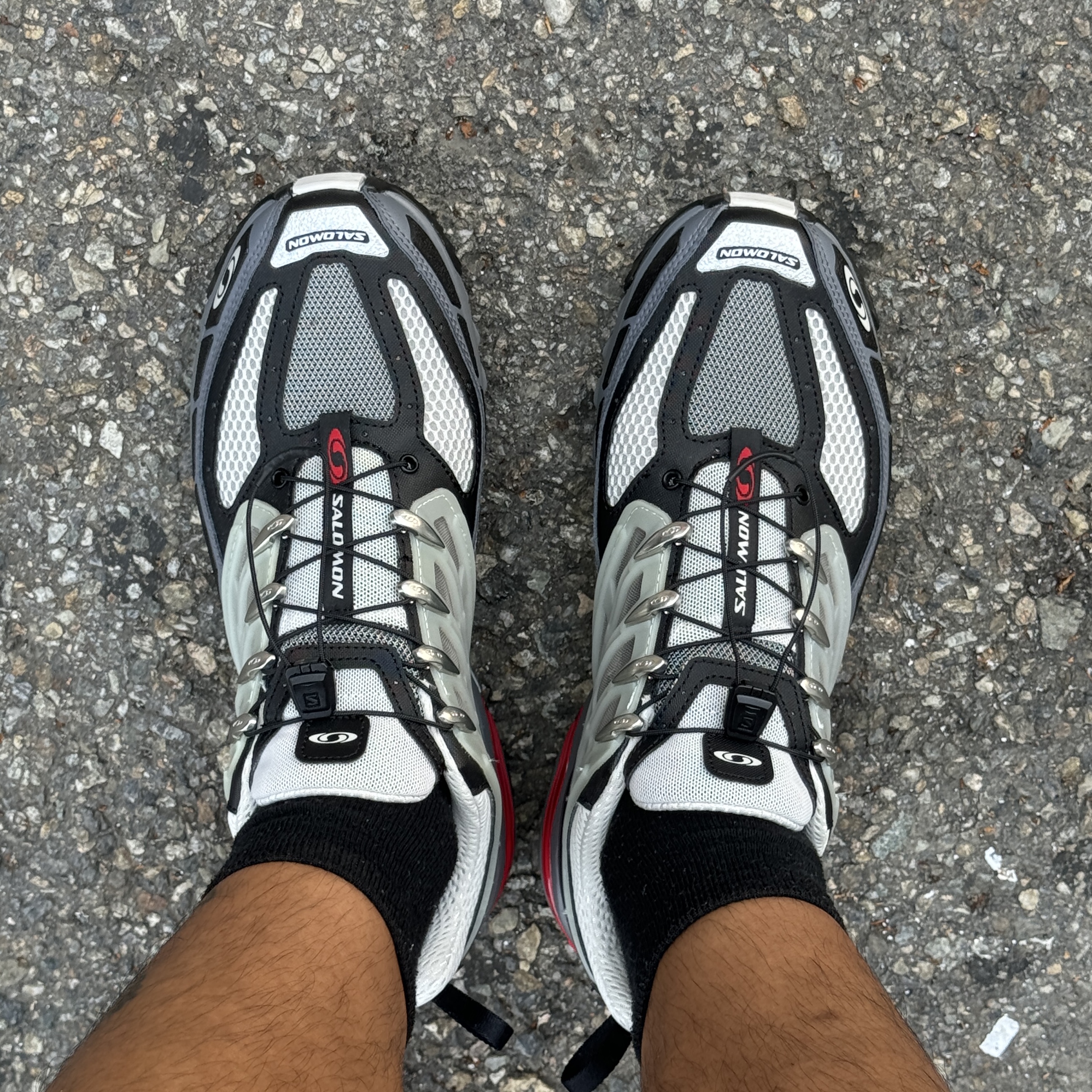Salomon ACS Pro ADV Lunar Rock Goji 착용 스타일