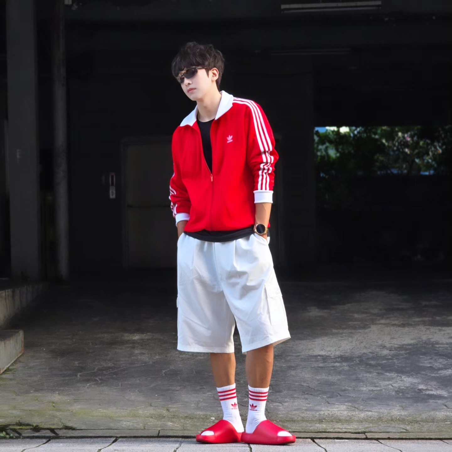 Samsung Galaxy Watch6 44mm LTE Silver (Korean Ver.), Adidas Adicolor Classic Beckenbauer Track Top Better Scarlet White - KR Sizing 착용 스타일 - 2