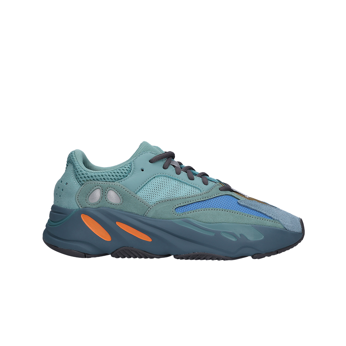 아디다스 이지 부스트 700 페이드 아주르(Adidas Yeezy Boost 700 Fade Azure)