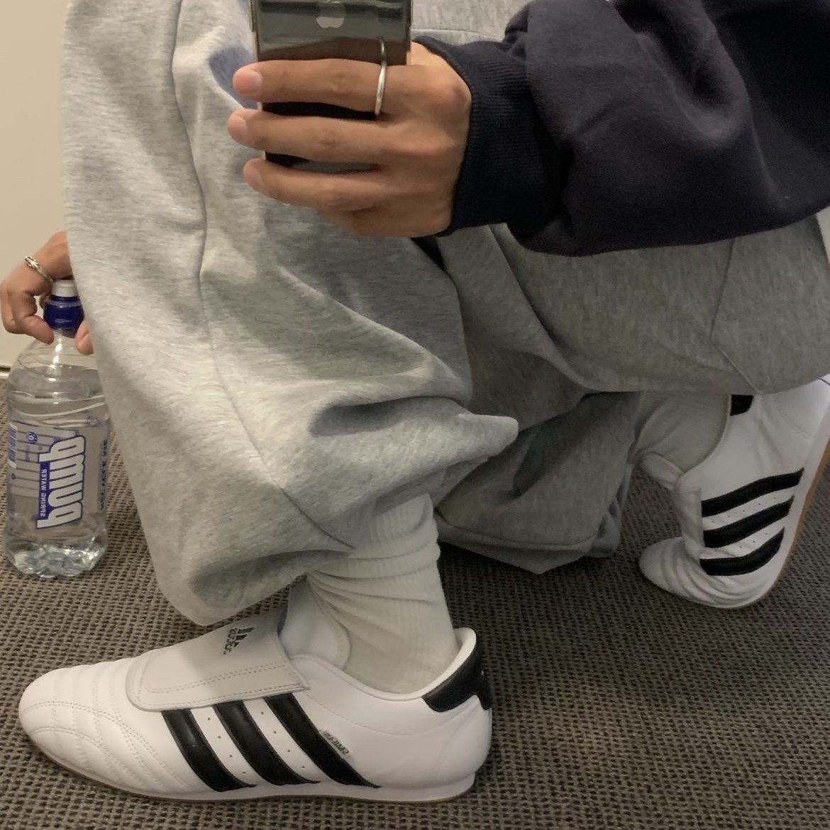 (W) Adidas Taekwondo Cloud White Core Black 착용 스타일 - 1