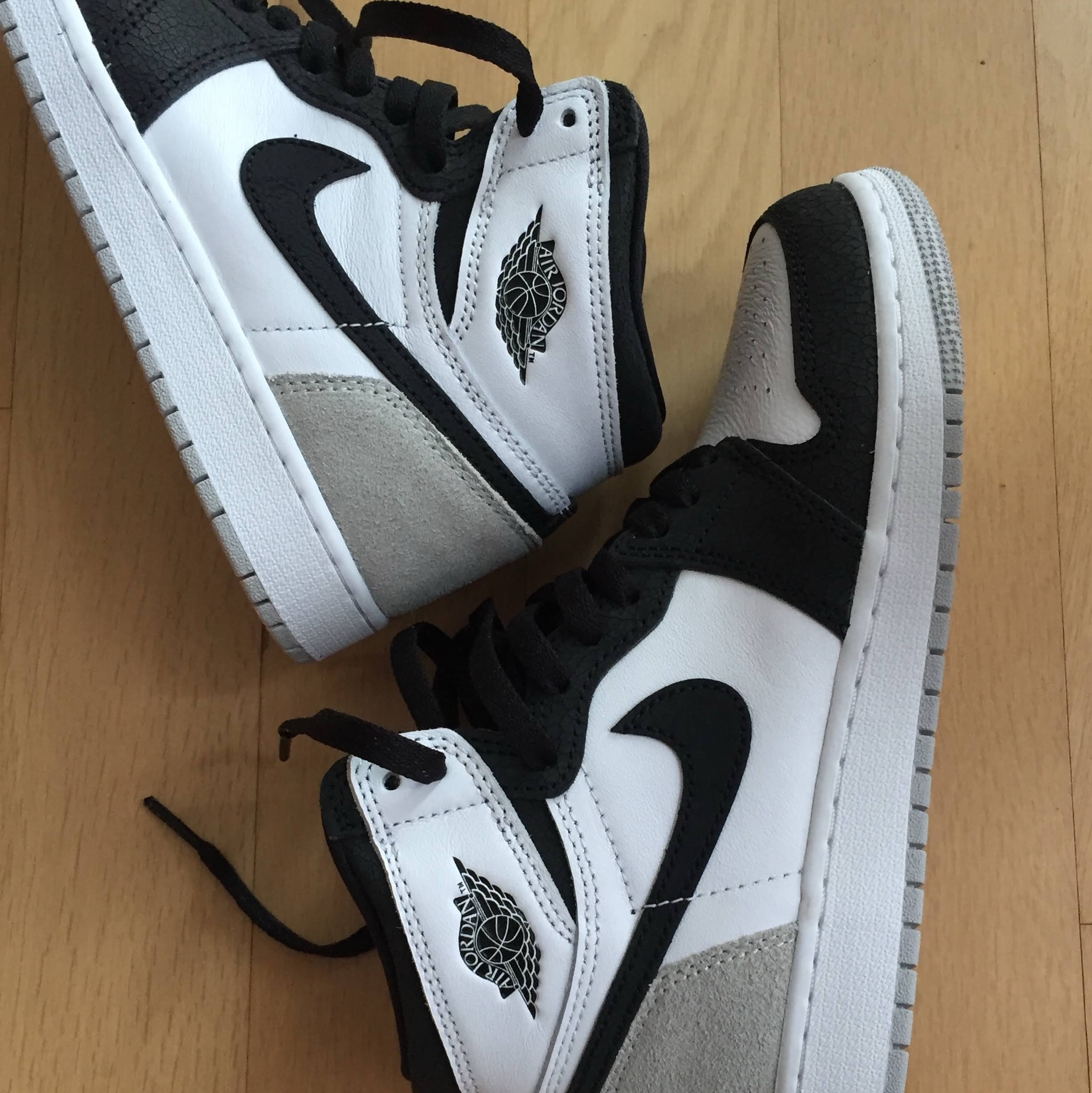 (GS) Jordan 1 Retro High OG Bleached Coral 착용 스타일 - 2