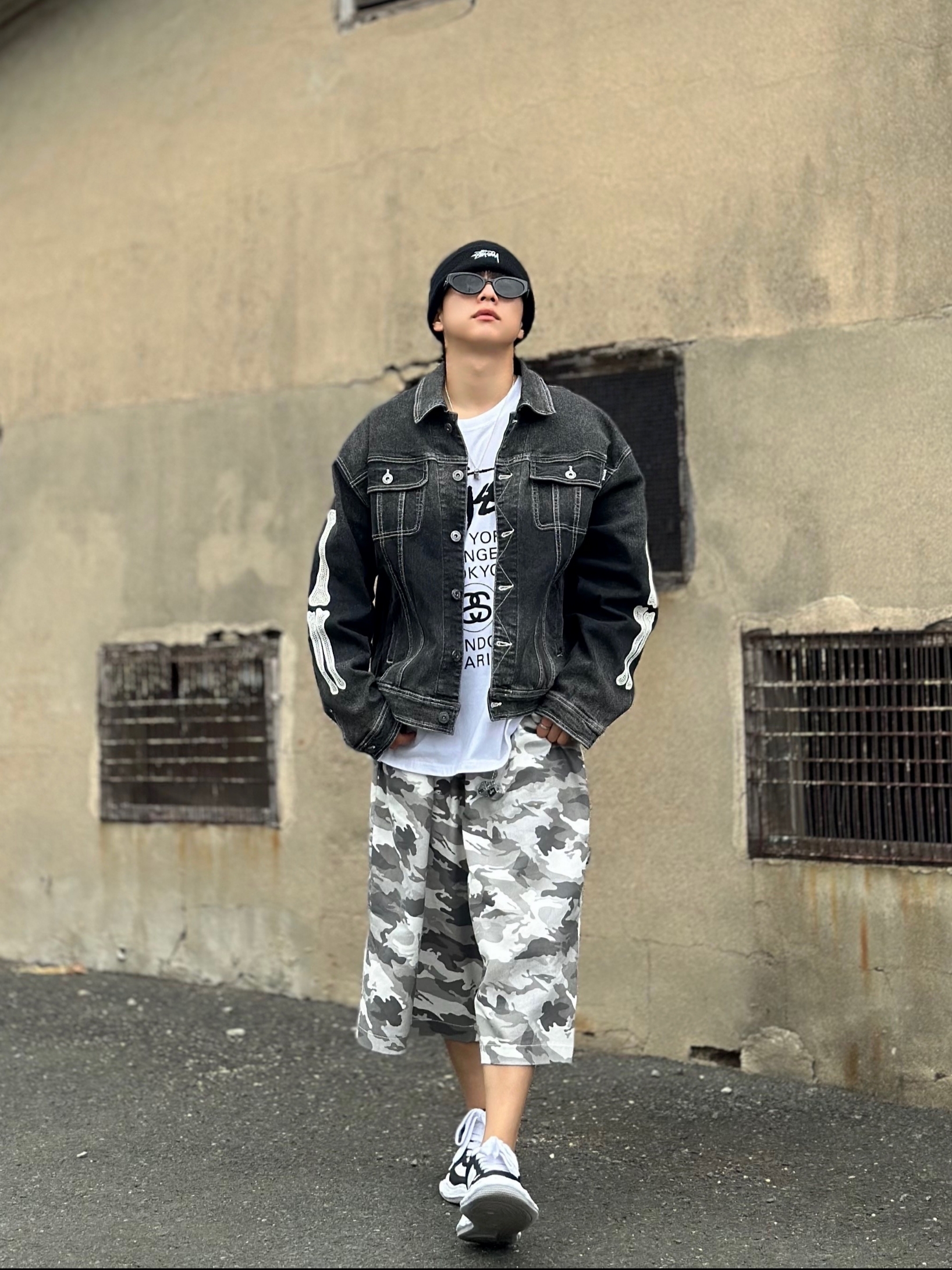 Stussy Stock Cuff Beanie Black, Maison Mihara Yasuhiro Wayne OG Sole Leather Low-top Sneakers Black White 착용 스타일 - 4