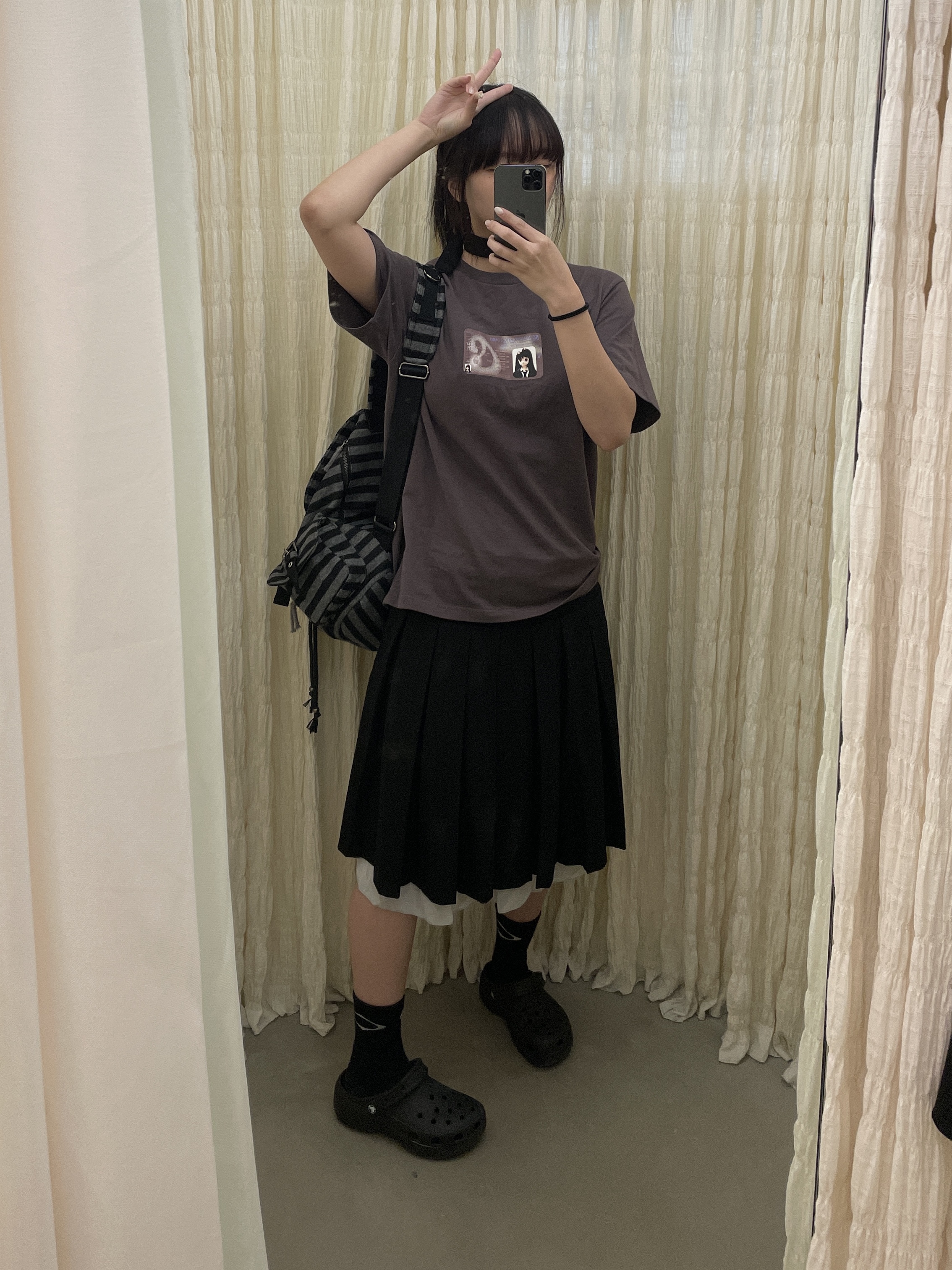 (W) Crocs Classic Platform Clog Black 착용 스타일