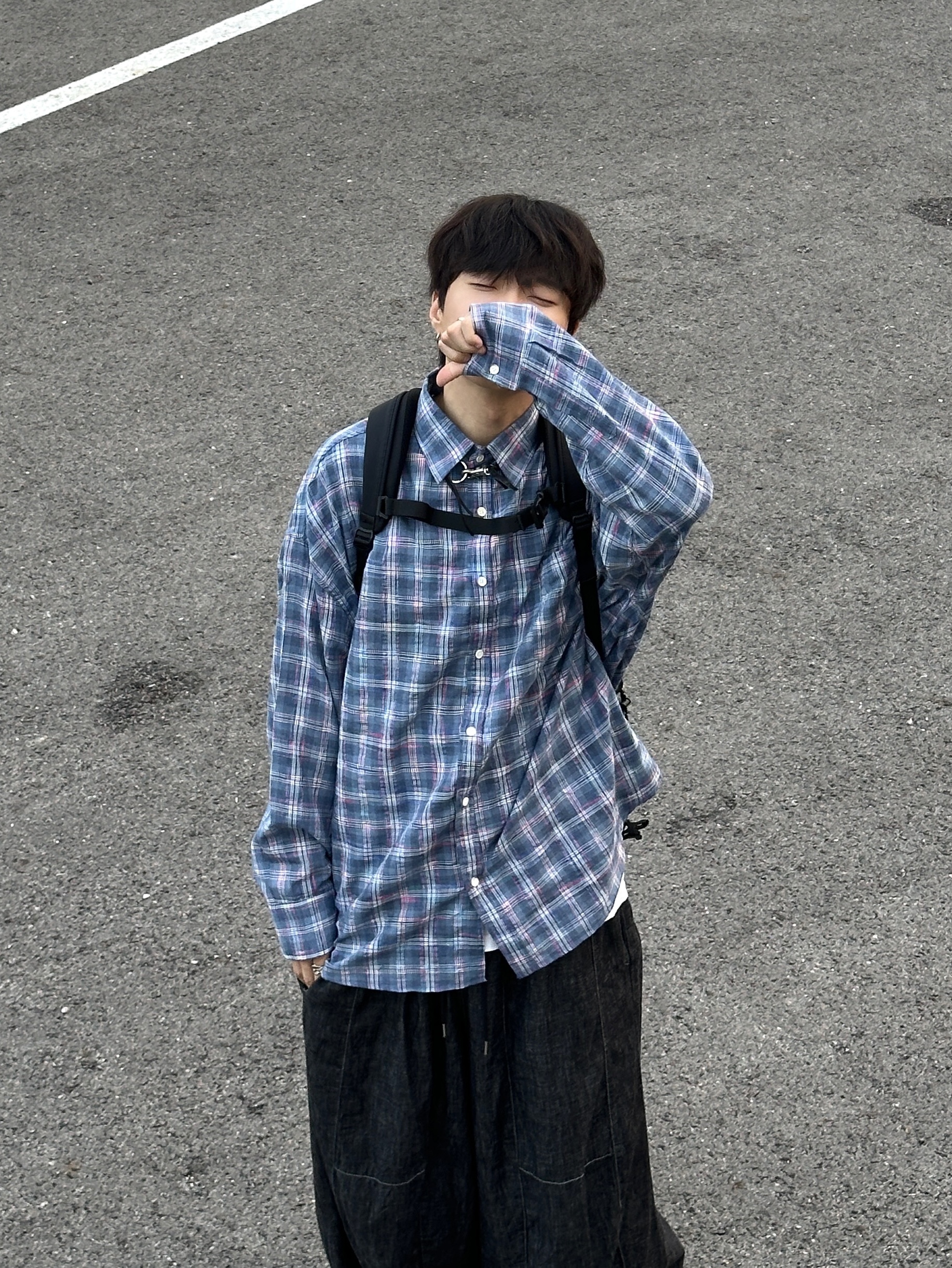 Balenciaga 3XL Sneakers Light Beige 착용 스타일 - 2