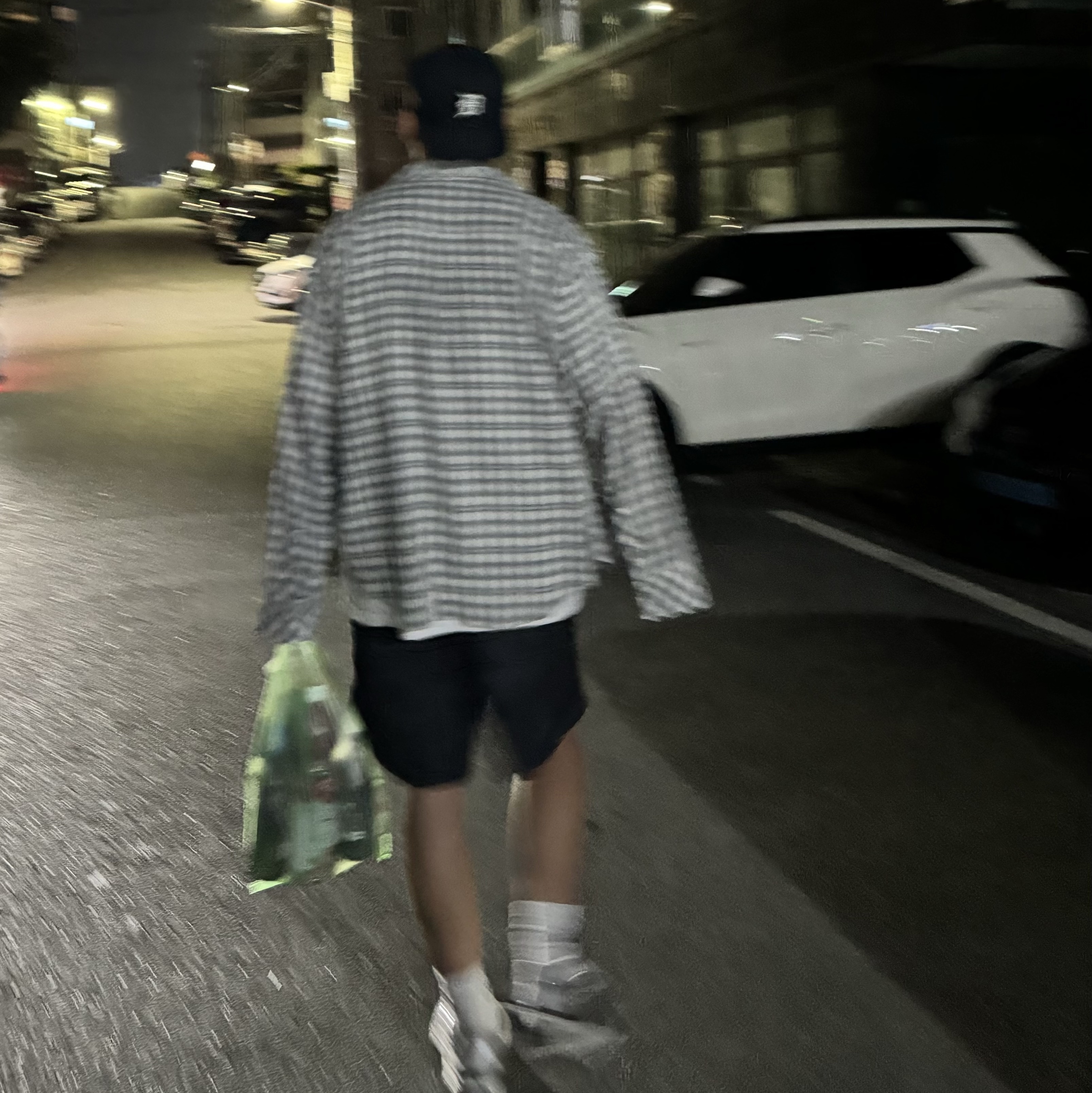 Undermycar Mu.37 Anti Fxxking Logo Play Basic Long Sleeve Check Shirts White Blue, Nike P-6000 Metallic Silver 착용 스타일