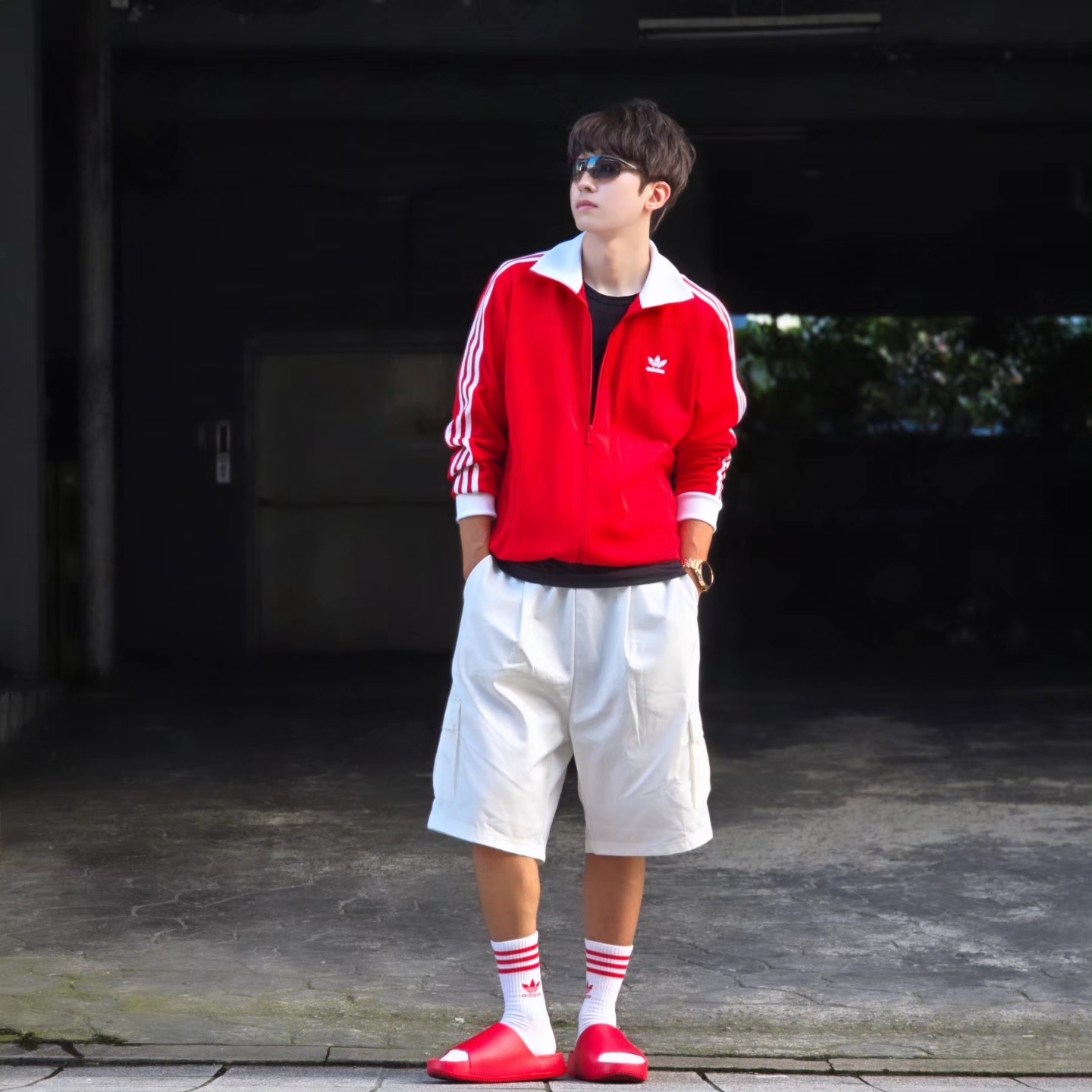 Samsung Galaxy Watch6 44mm LTE Silver (Korean Ver.), Adidas Adicolor Classic Beckenbauer Track Top Better Scarlet White - KR Sizing 착용 스타일 - 3