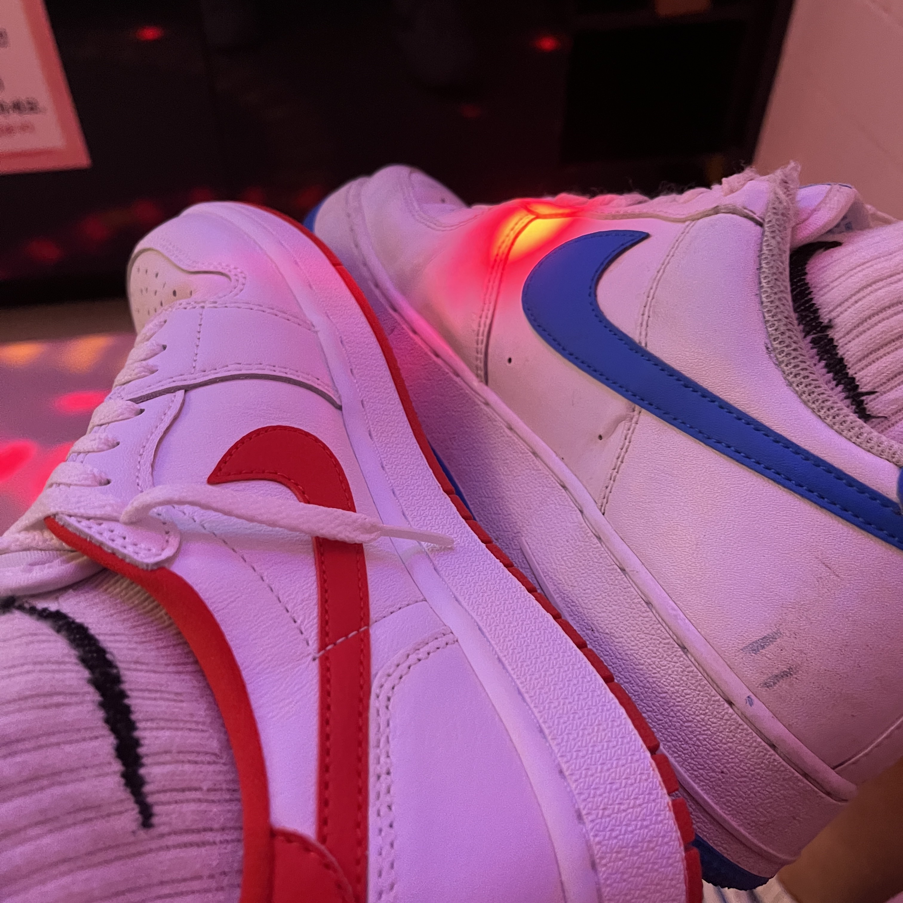 Jordan 1 Retro Low OG University Red 착용 스타일