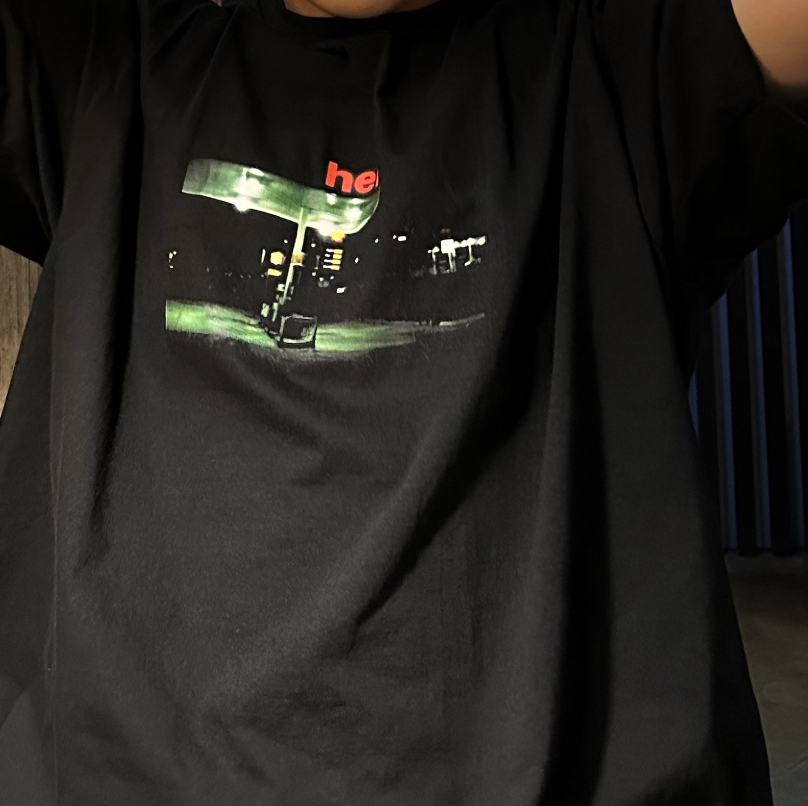 Supreme Hell T-Shirt Black - 23FW 착용 스타일