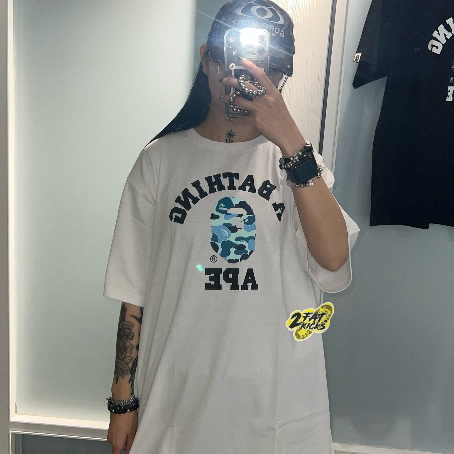 BAPE ABC Camo College T-Shirt Black Blue 착용 스타일 - 5