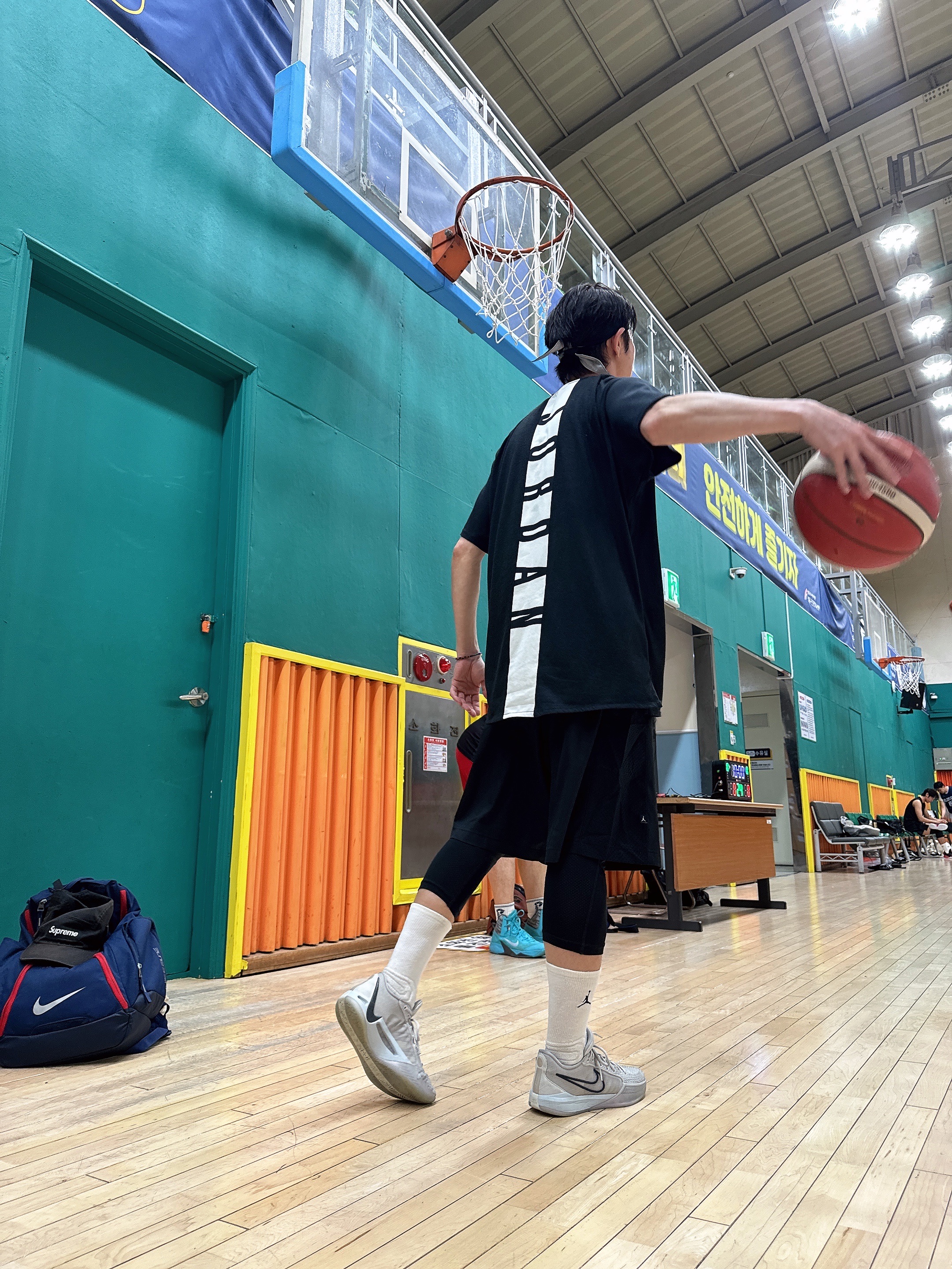 Nike Sabrina 1 EP Ionic 착용 스타일
