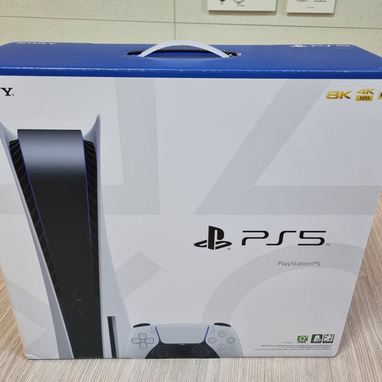 Playstation 5 Blu-ray Edition (SIEK 220V) 착용 스타일 - 3