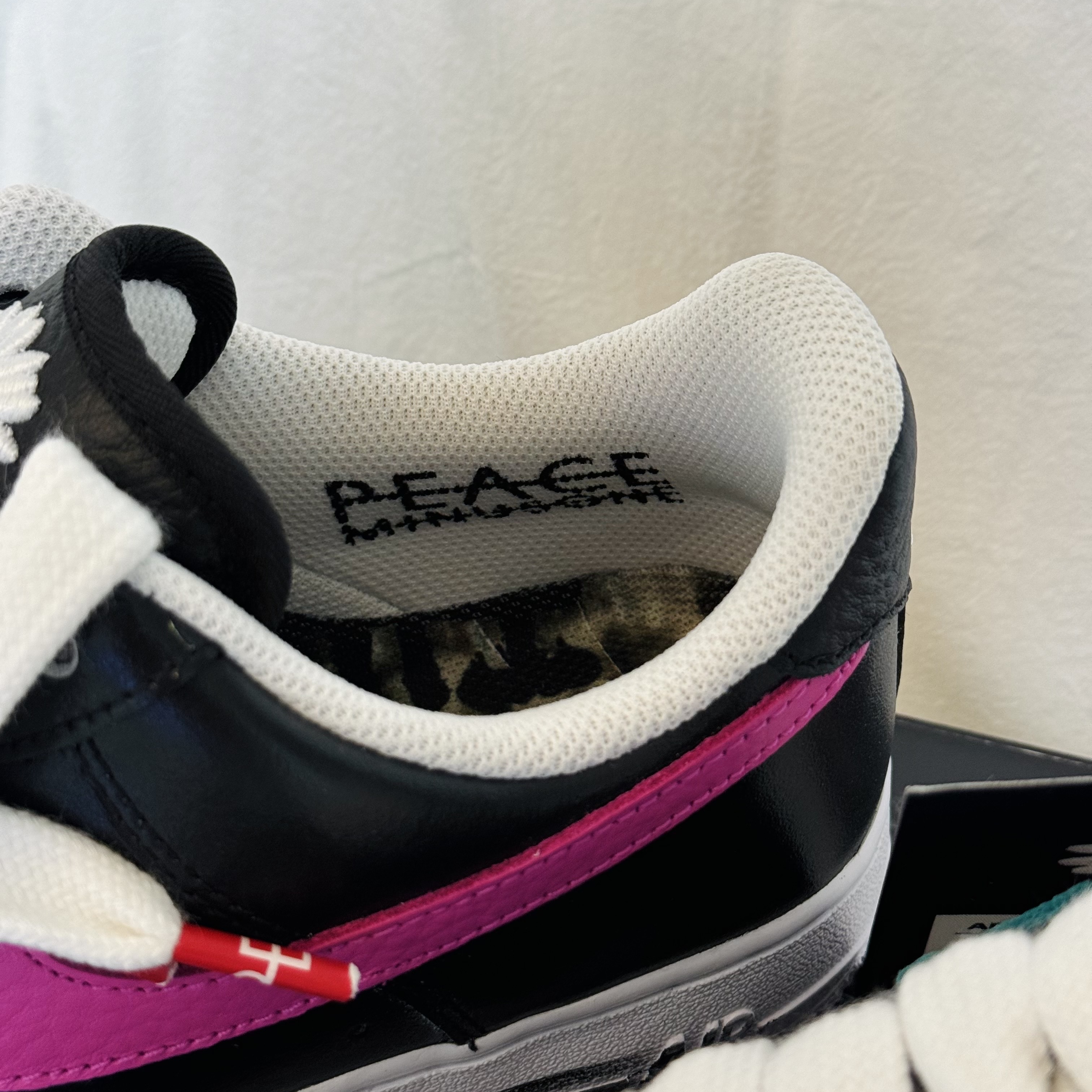 Nike x Peaceminusone Air Force 1 Low Para-Noise 3.0 Black and Multicolor 착용 스타일 - 5