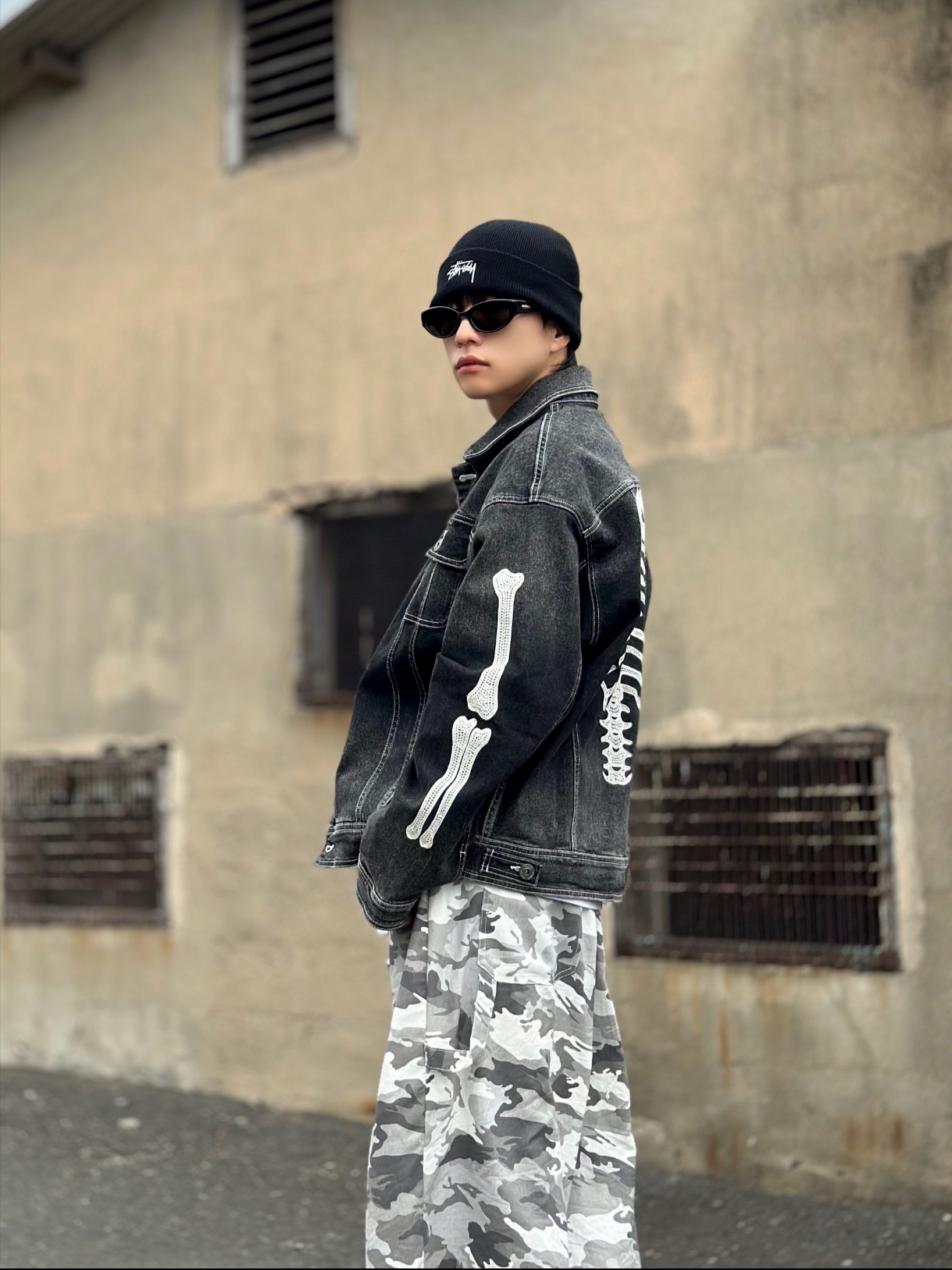 Stussy Stock Cuff Beanie Black, Maison Mihara Yasuhiro Wayne OG Sole Leather Low-top Sneakers Black White 착용 스타일 - 1