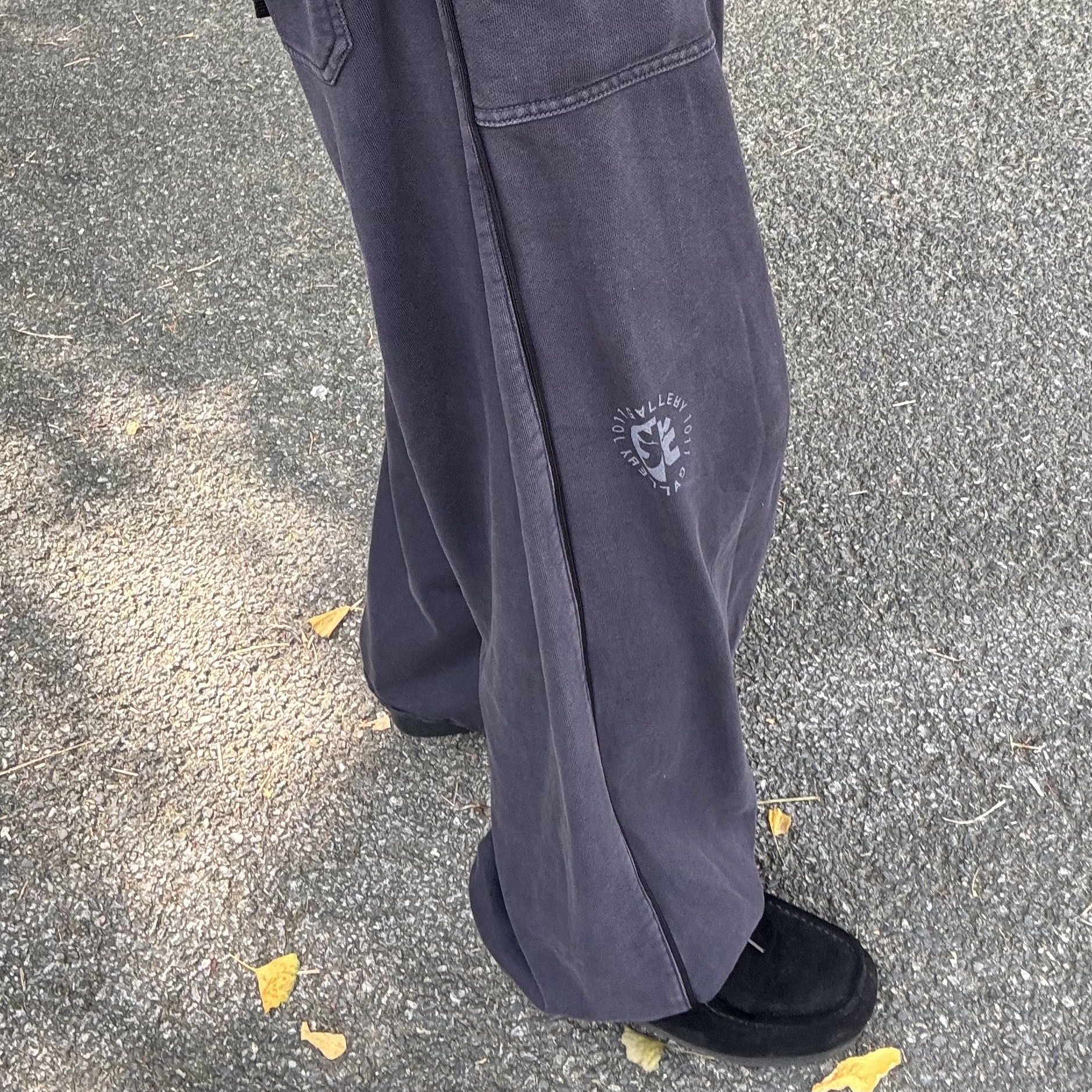 Polyteru 1011 Fatigue Sweatpants 1.2v Dark Purple Navy 착용 스타일