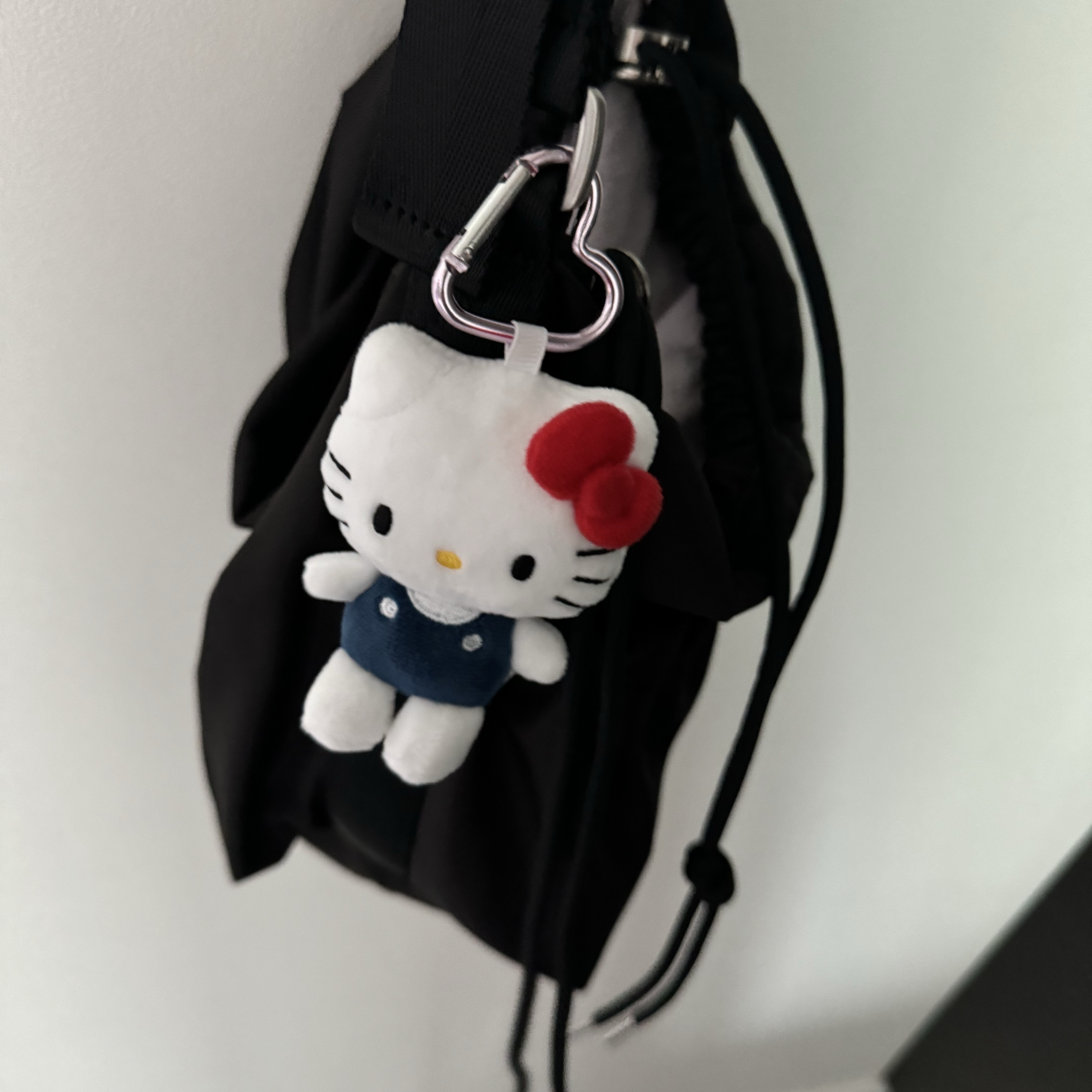 Sanrio Hello Kitty Mini Mascot Holder 착용 스타일 - 1