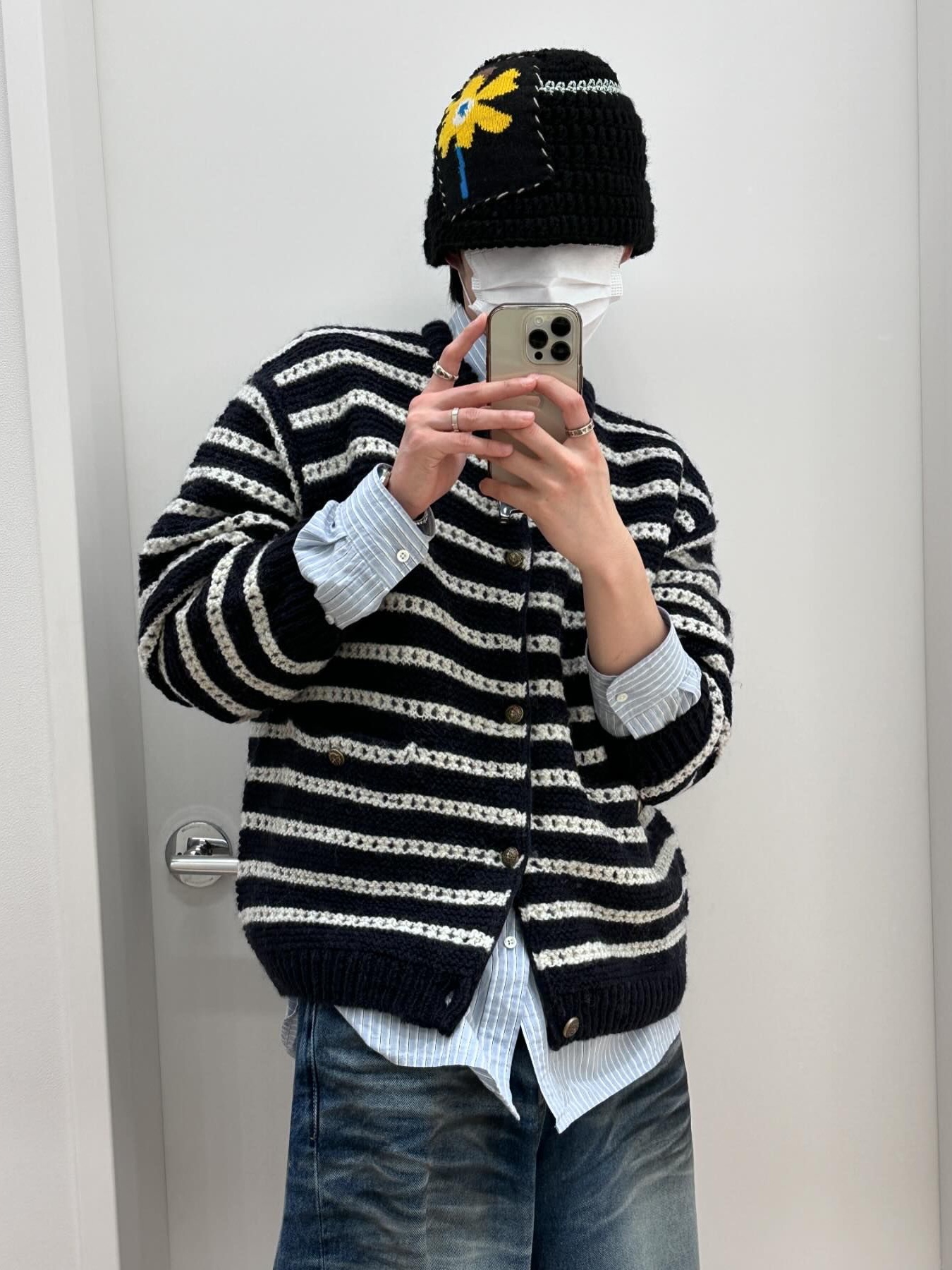 STU Wool Collar Stripe Cardigan Black 착용 스타일 - 2