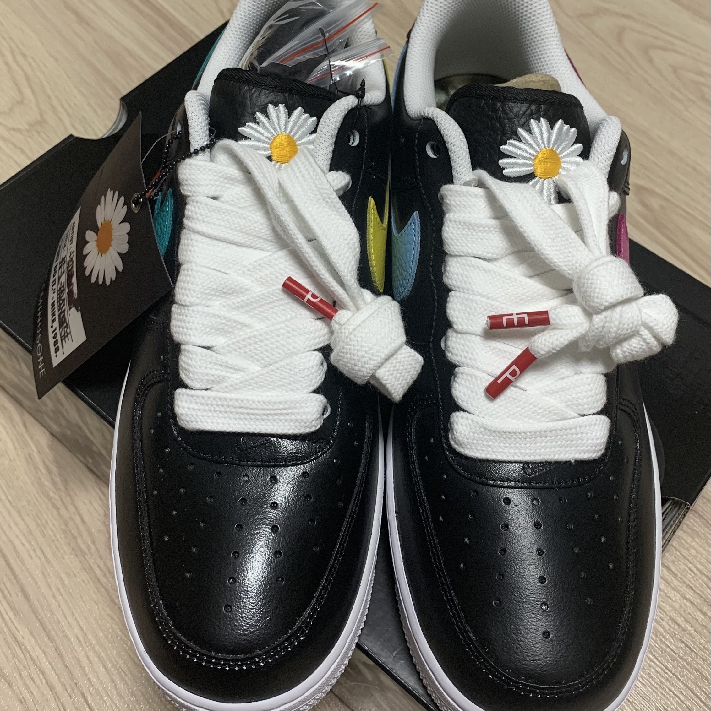 Nike x Peaceminusone Air Force 1 Low Para-Noise 3.0 Black and Multicolor 착용 스타일 - 3