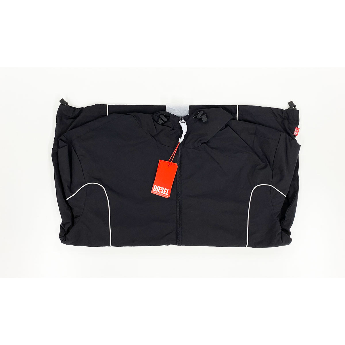 Diesel J-Hivessin Windbreaker Jacket with Contrast Piping Black, Diesel D-Rise 007r9 Straight Jeans Medium Blue 착용 스타일 - 1