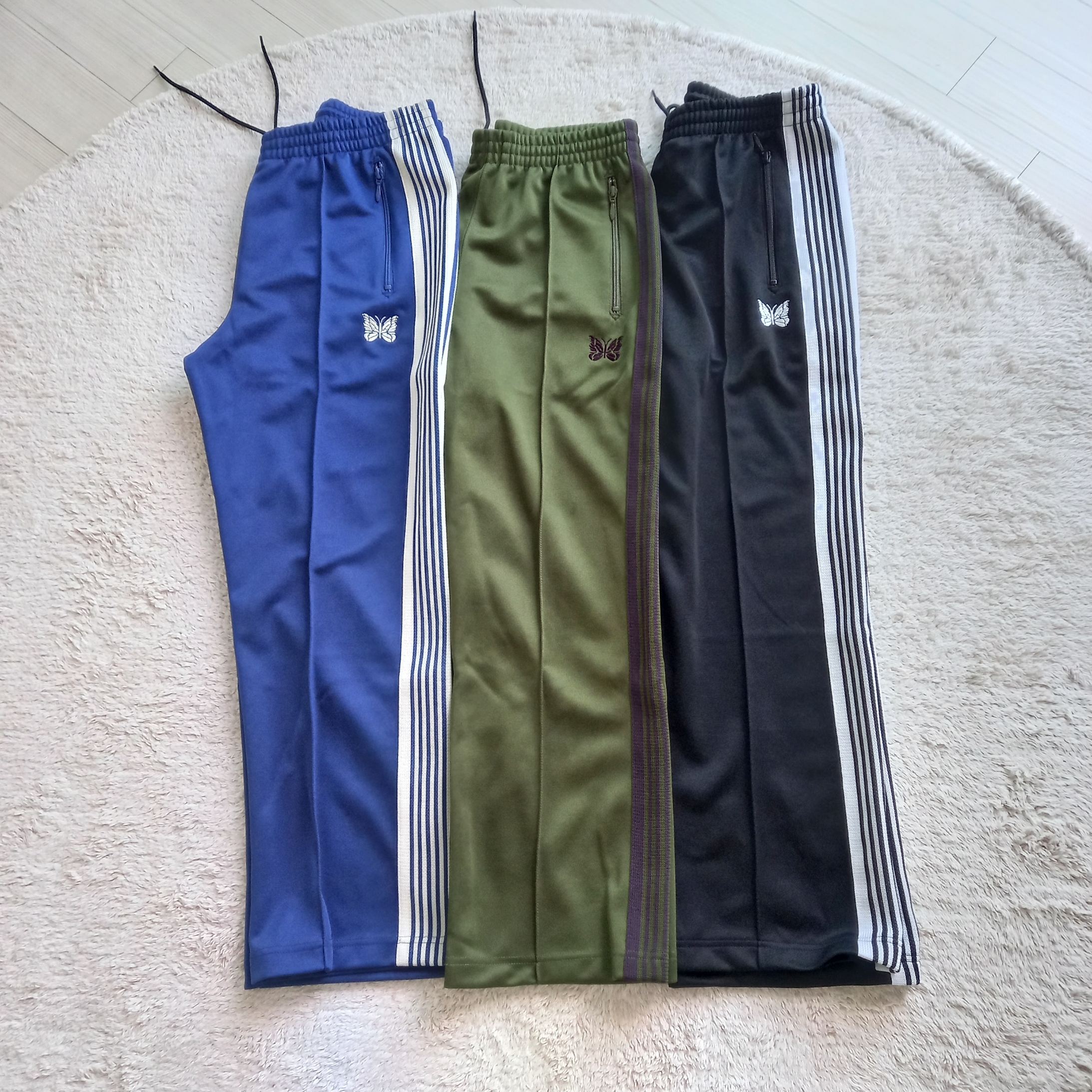 Needles Track Pants Poly Smooth Royal, Needles Track Pants Poly Smooth Olive 착용 스타일