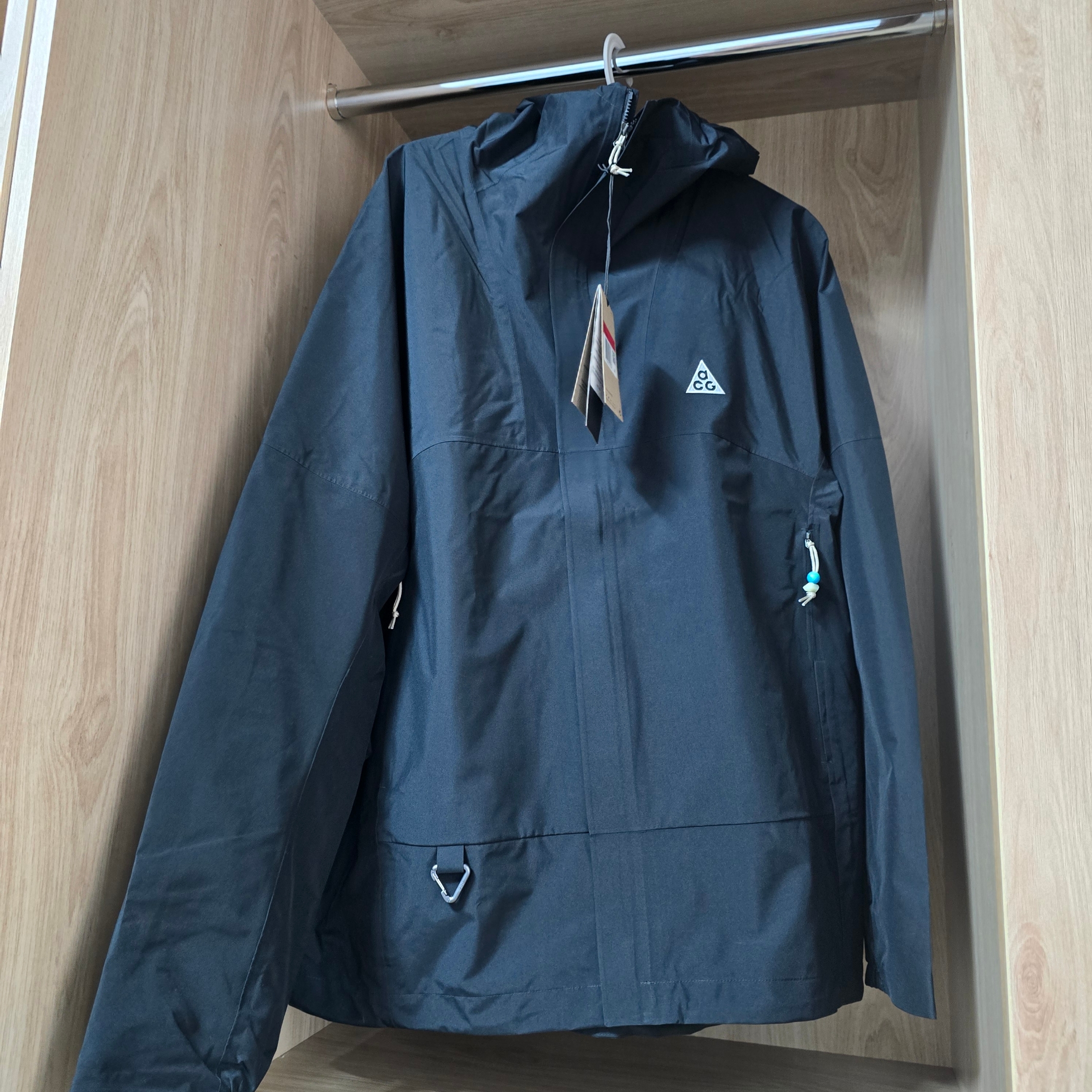 Nike ACG Storm-Fit ADV Cascade Rains Full Zip Jacket Black - Asia 착용 스타일