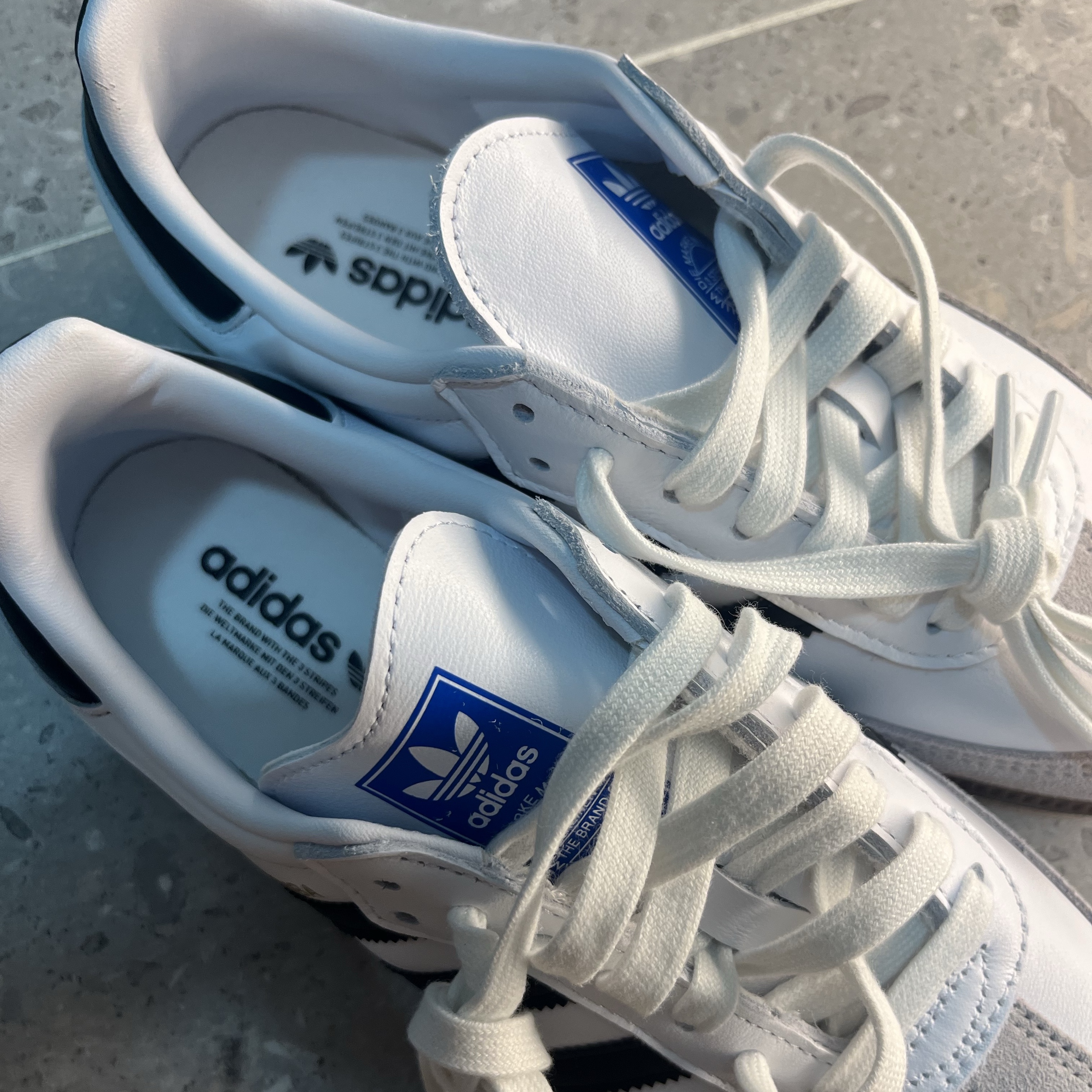 Adidas Samba OG Cloud White 착용 스타일