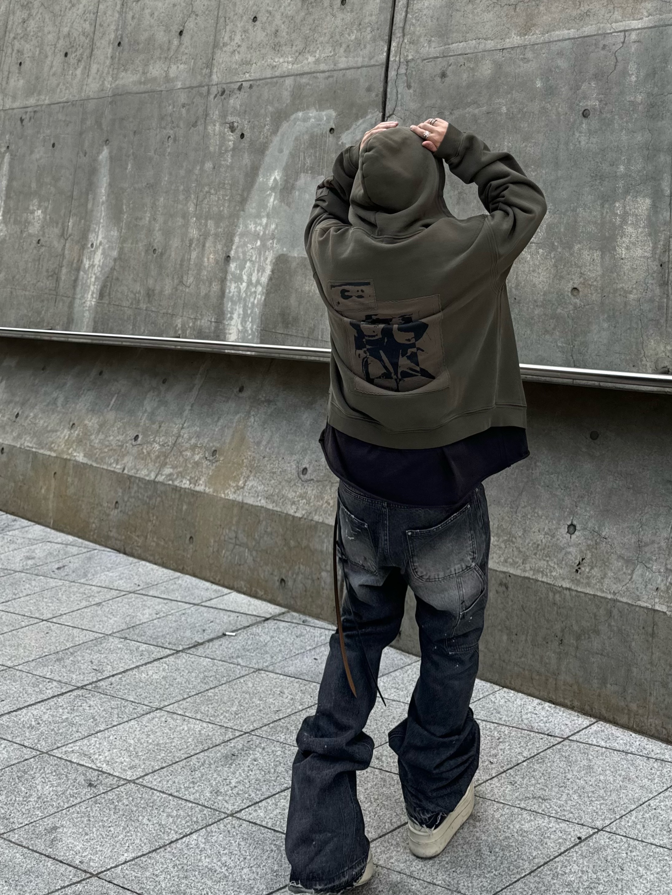 Rick Owens Mega Bumper Geobasket Black Milk 착용 스타일 - 5