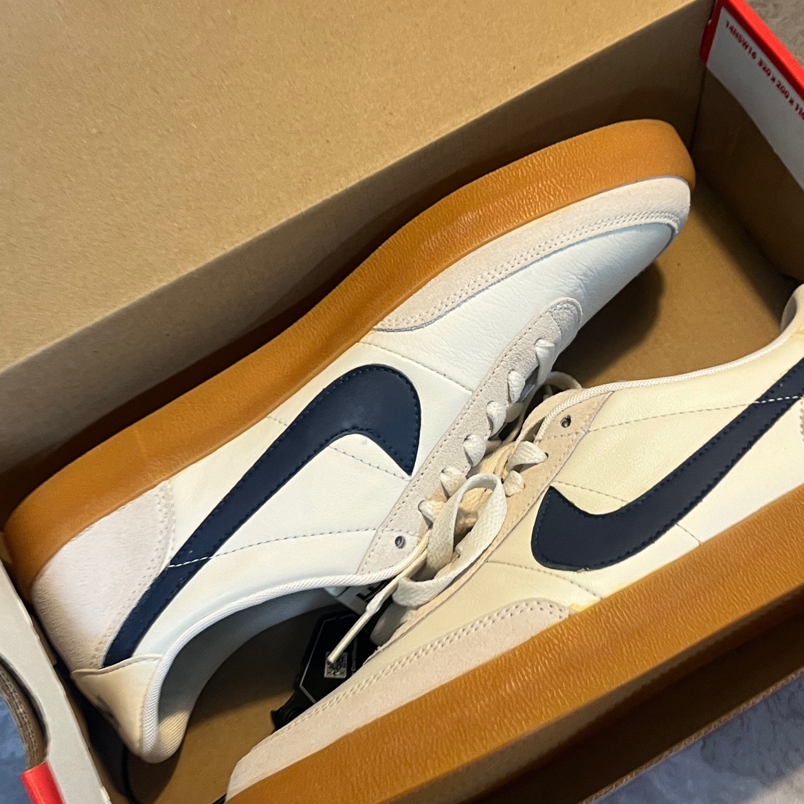 Nike x J.Crew Killshot 2 Sail Midnight Navy 착용 스타일