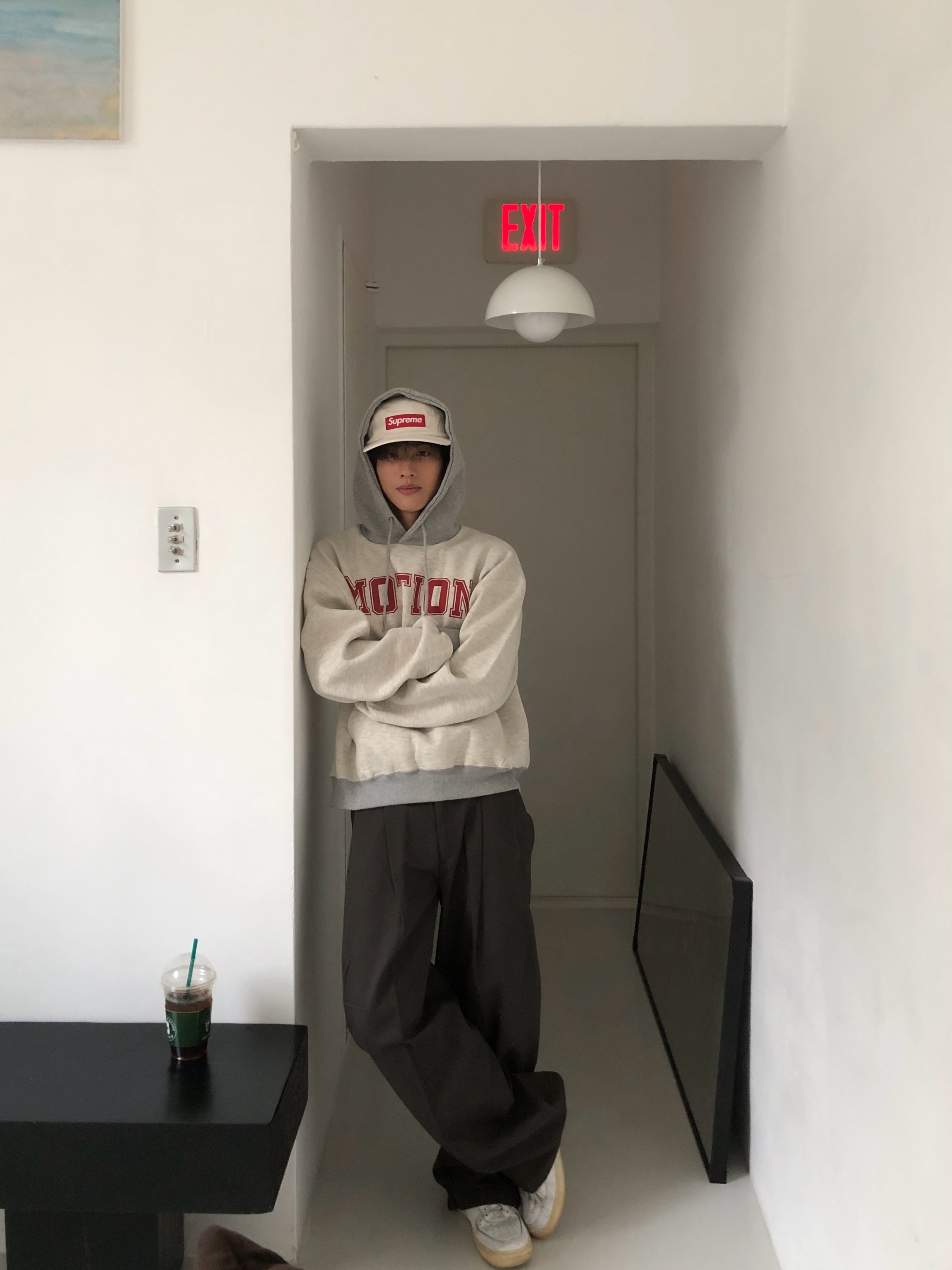 Supreme Washed Chino Twill Camp Cap Natural - 24SS, Nike Air Force 1 '07 Low White 착용 스타일 - 3