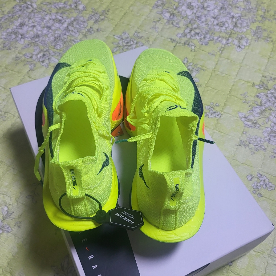 Nike Air Zoom Alphafly Next% 3 Volt 착용 스타일