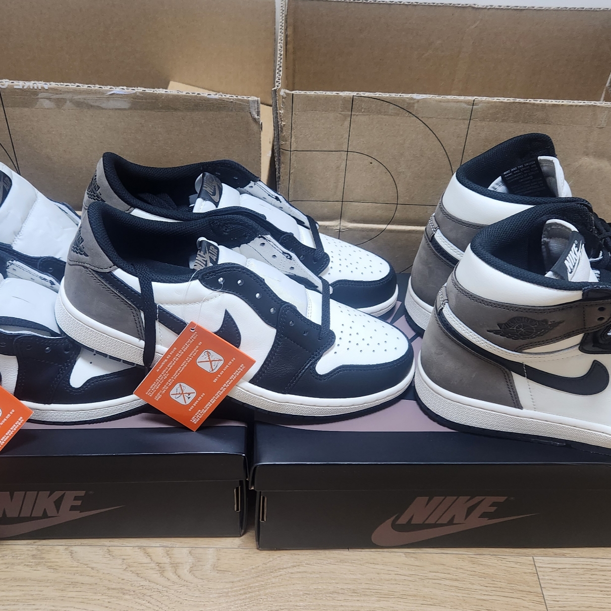 Jordan 1 Retro High OG Black Mocha 착용 스타일