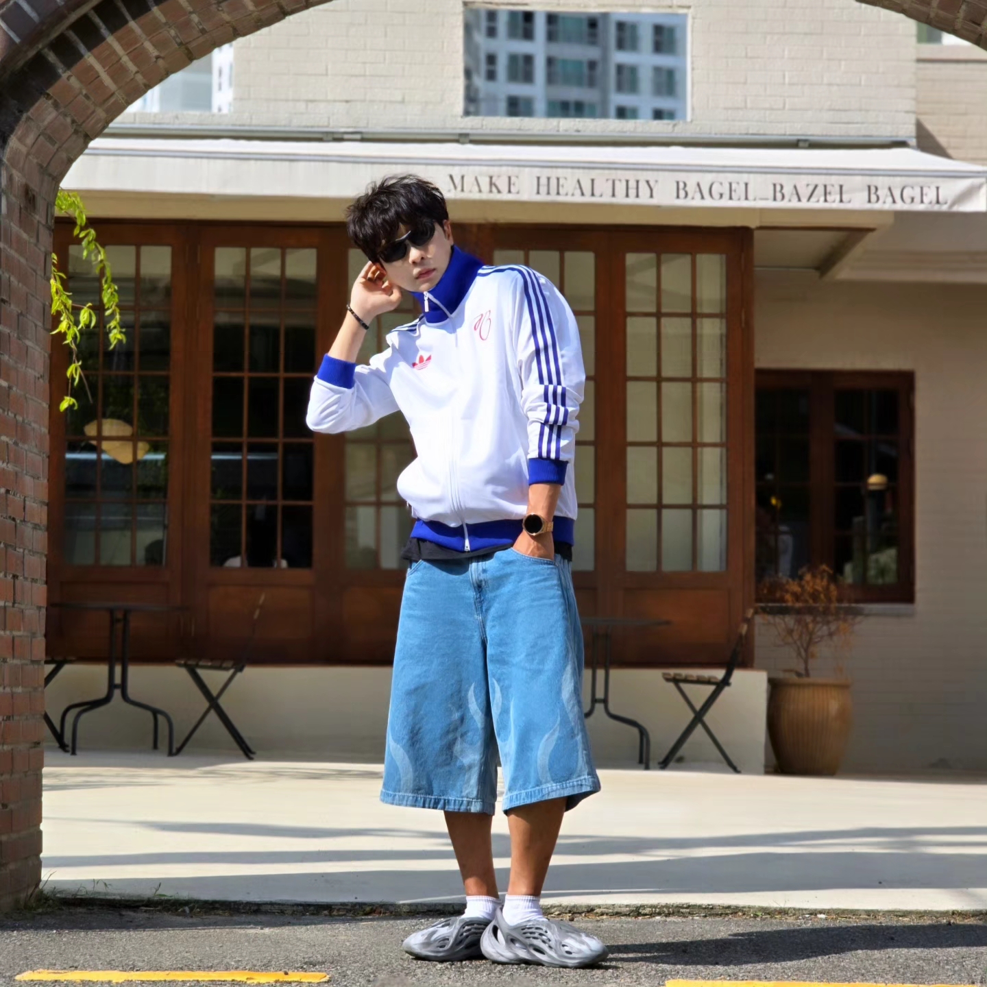 Adidas Jude Bellingham Sports Jacket White - US Sizing, Adidas Jude Bellingham Sports Jacket White - KR Sizing 착용 스타일 - 3