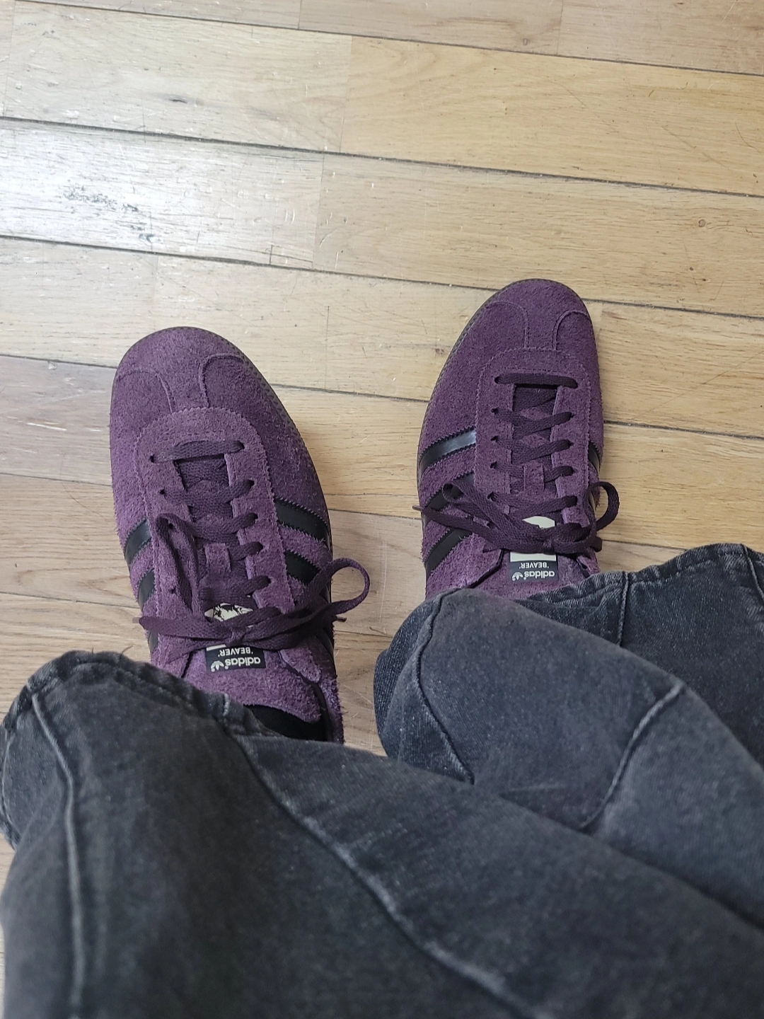 Adidas State Series Oregon Shadow Maroon 착용 스타일
