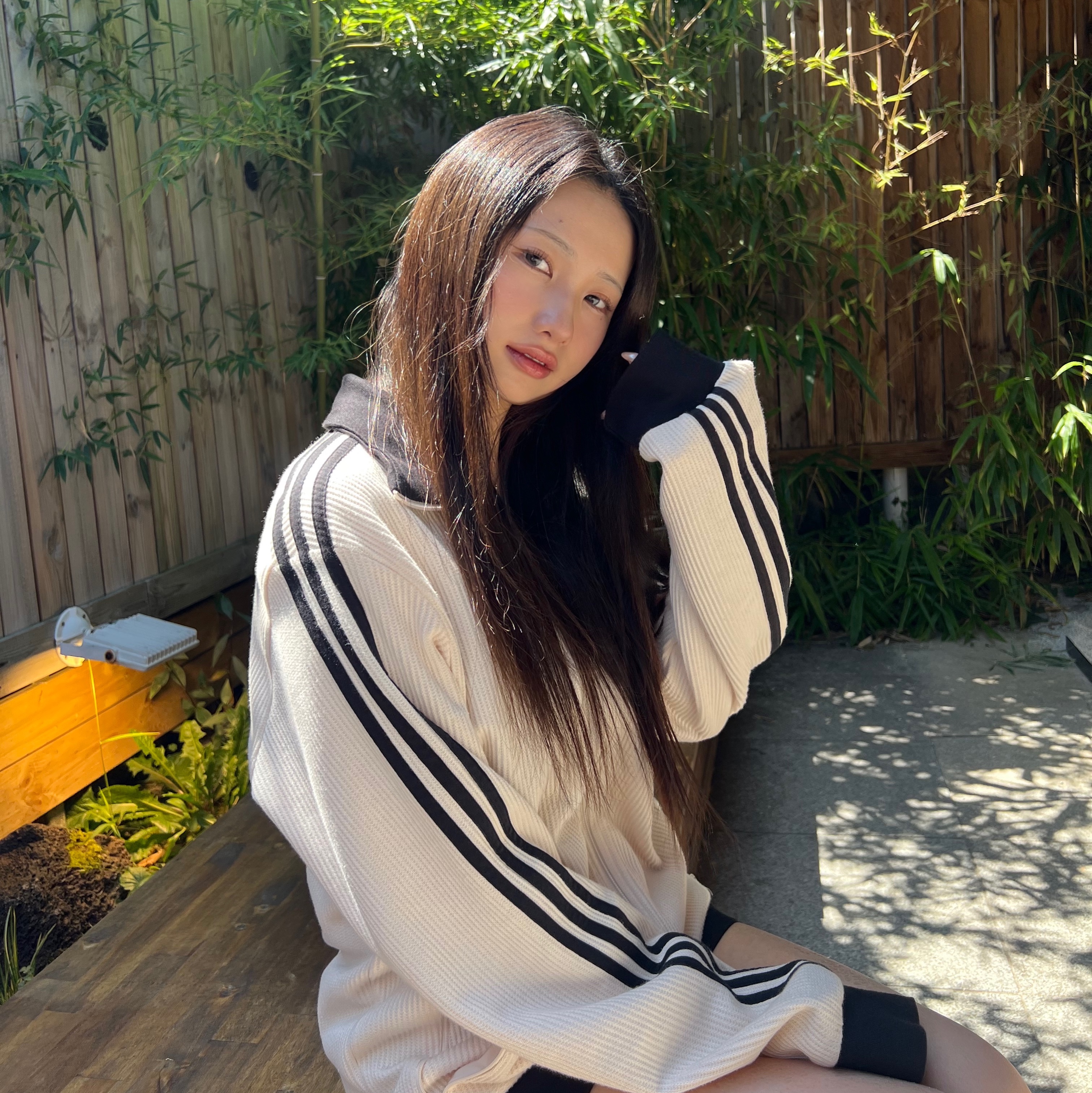 Adidas Adicolor Classic Waffle Beckenbauer Track Jacket Wonder White - KR Sizing, Nike x Peaceminusone Kwondo1 White 착용 스타일 - 3