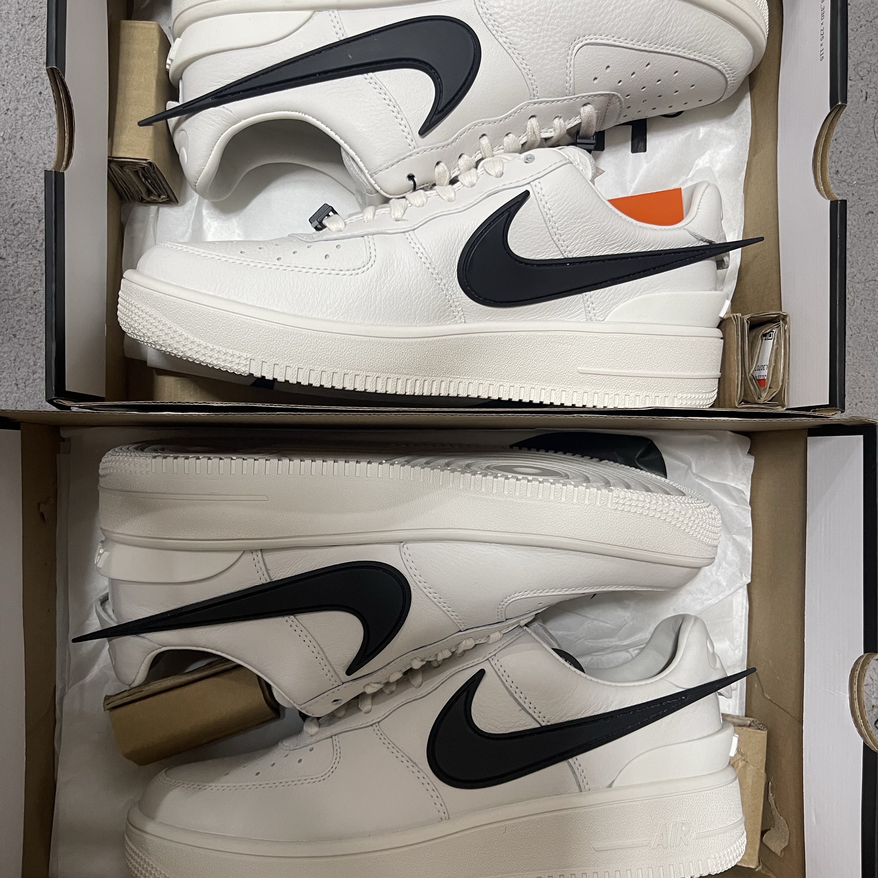 Nike x Ambush Air Force 1 Low SP Phantom 착용 스타일 - 3