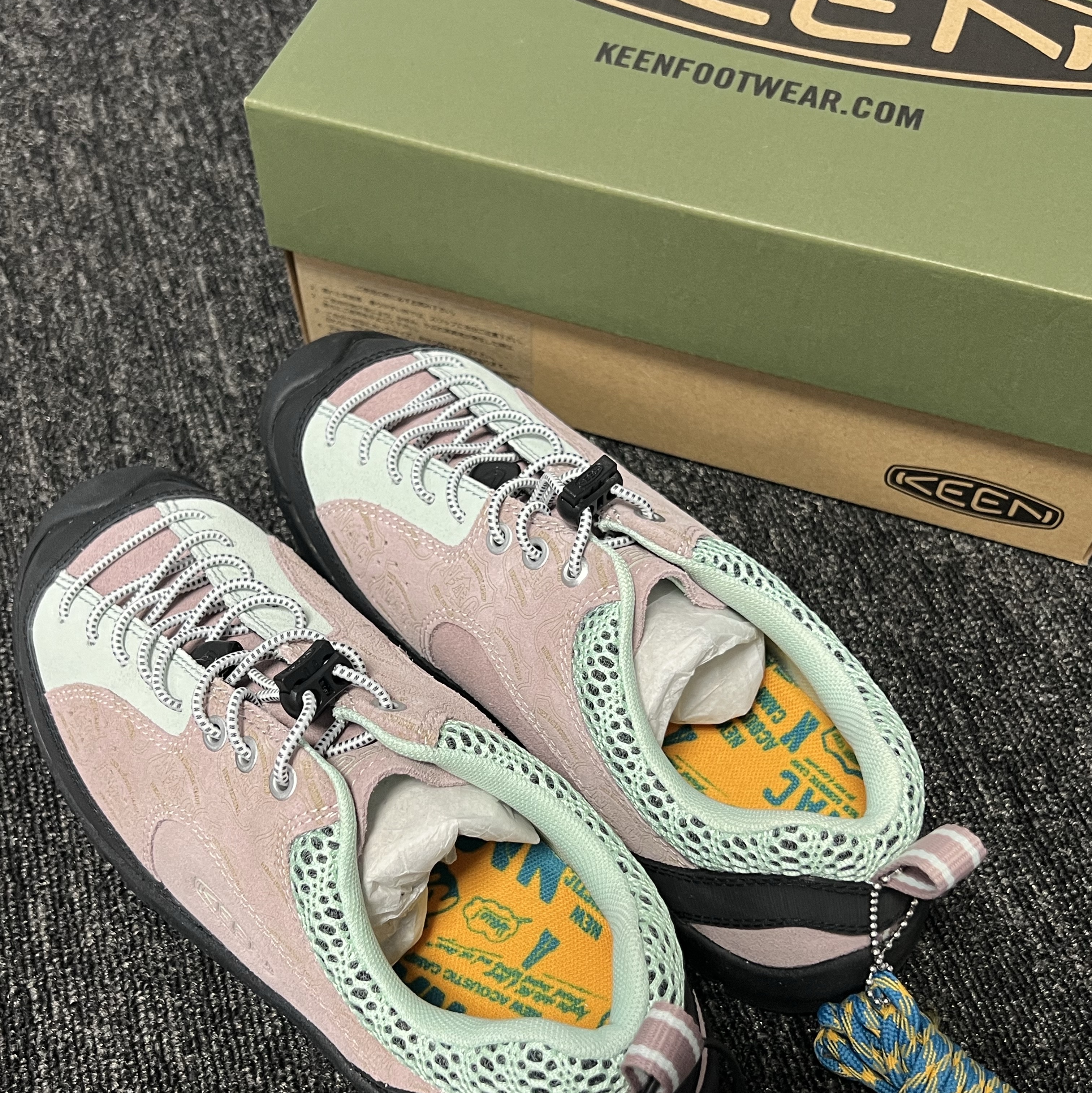 (W) Keen Jasper Rocks SP Sneakers NAC Field 착용 스타일