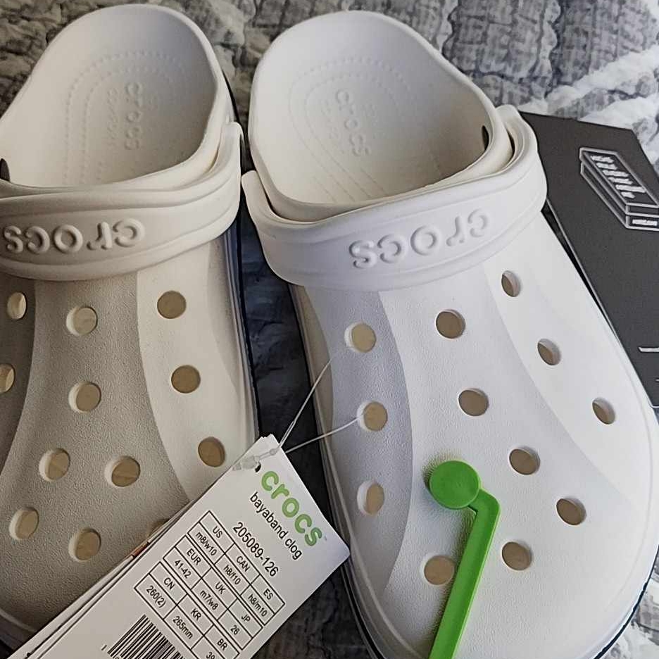 Crocs Bayaband Clog White Navy 착용 스타일