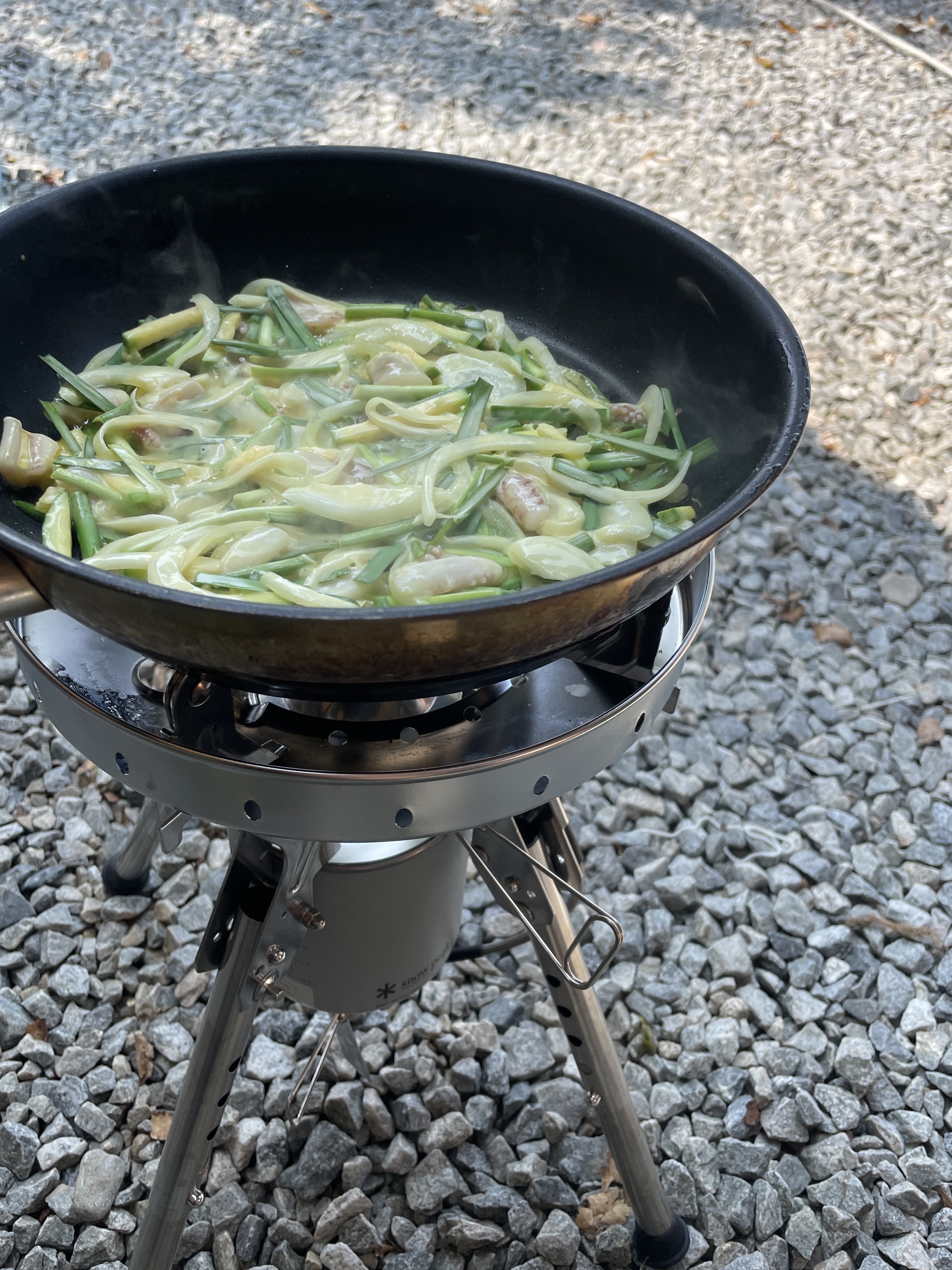 Snow Peak Giga Power Stove (Korean Ver.) 착용 스타일 - 2