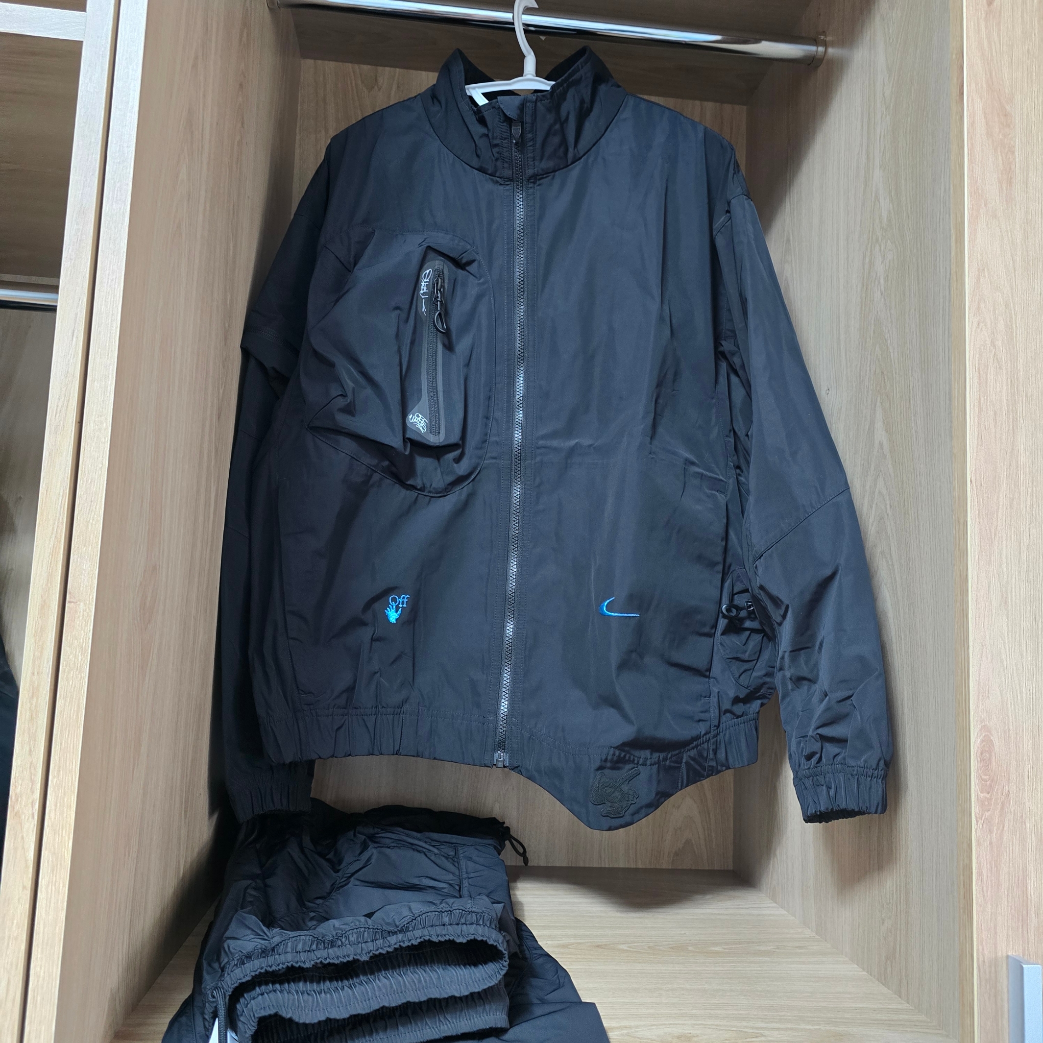 Nike x Off-White NRG Track Suit Black - Asia 착용 스타일 - 4