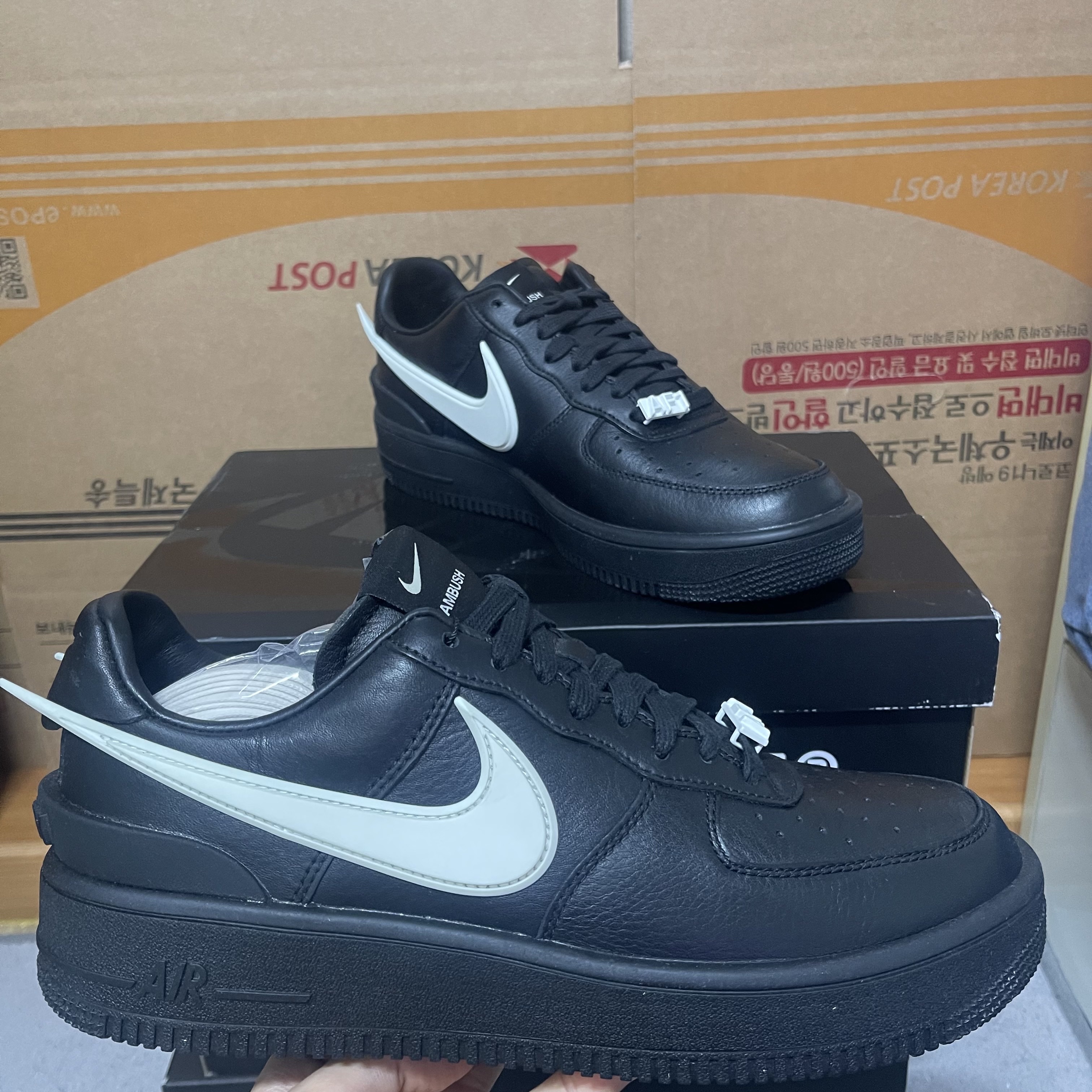 Nike x Ambush Air Force 1 Low SP Black 착용 스타일 - 3